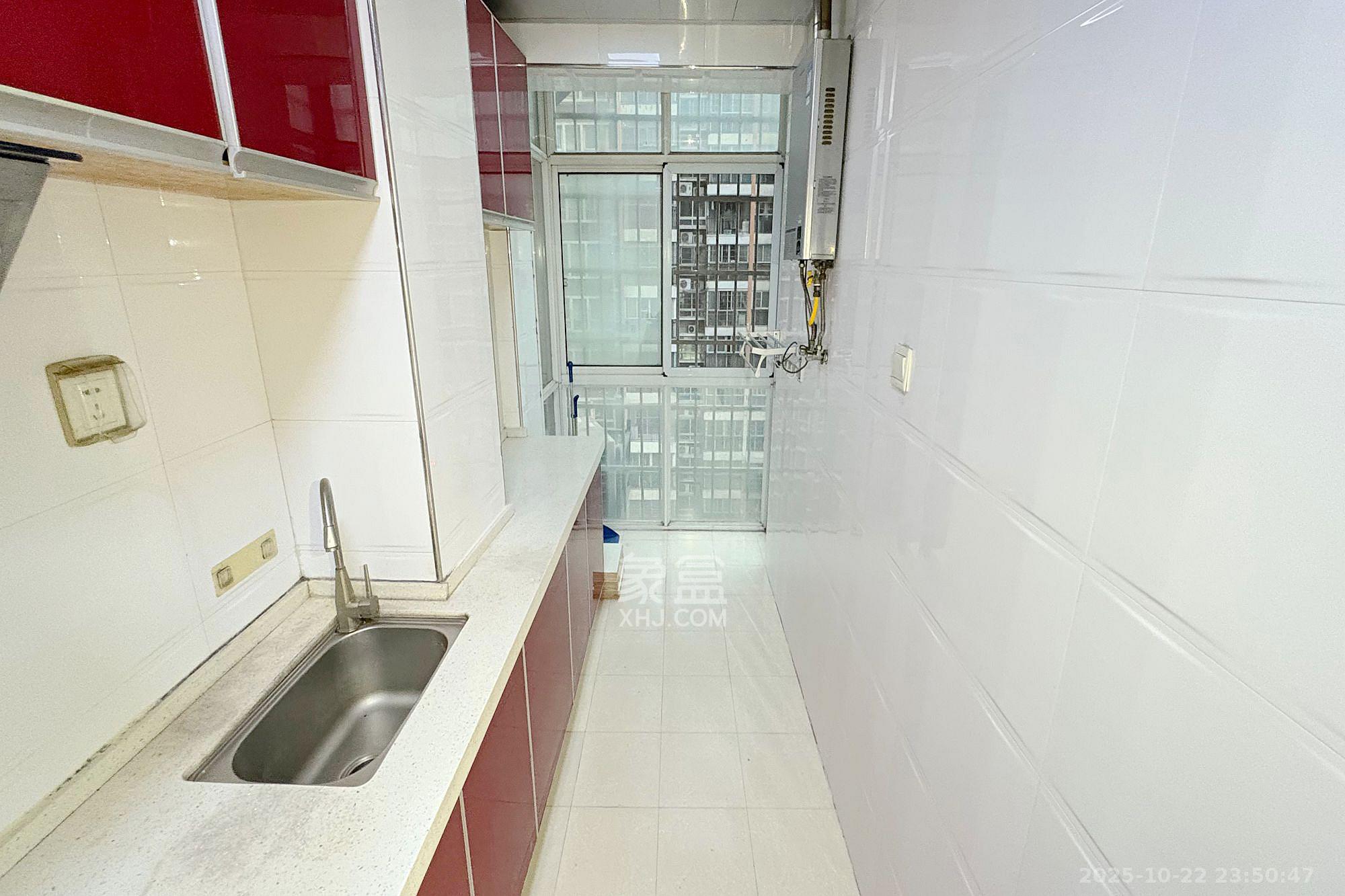 星典时代  3室2厅1卫    76.0万厨房