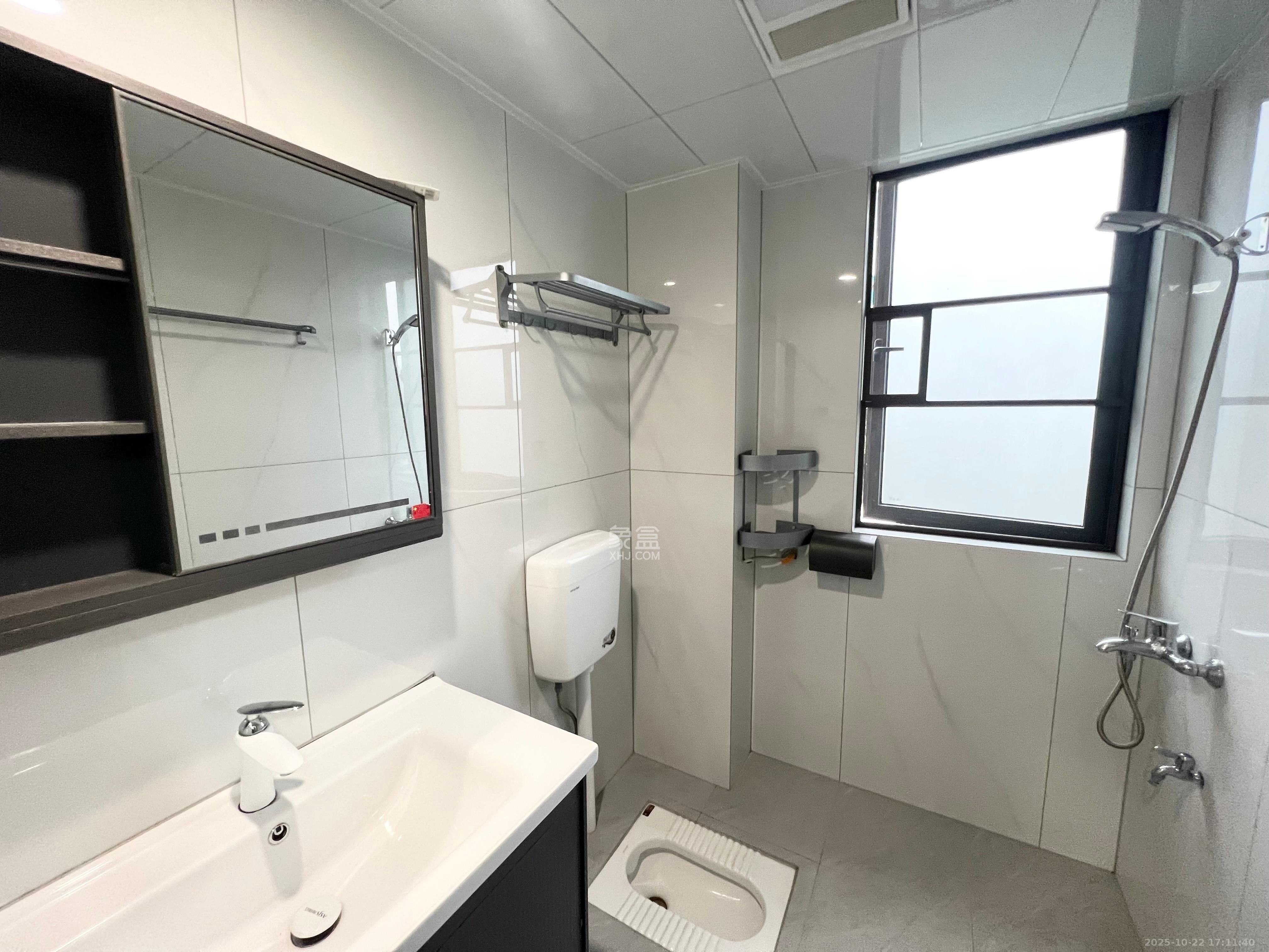 金塘家园  2室2厅1卫    2300.0元/月室内图