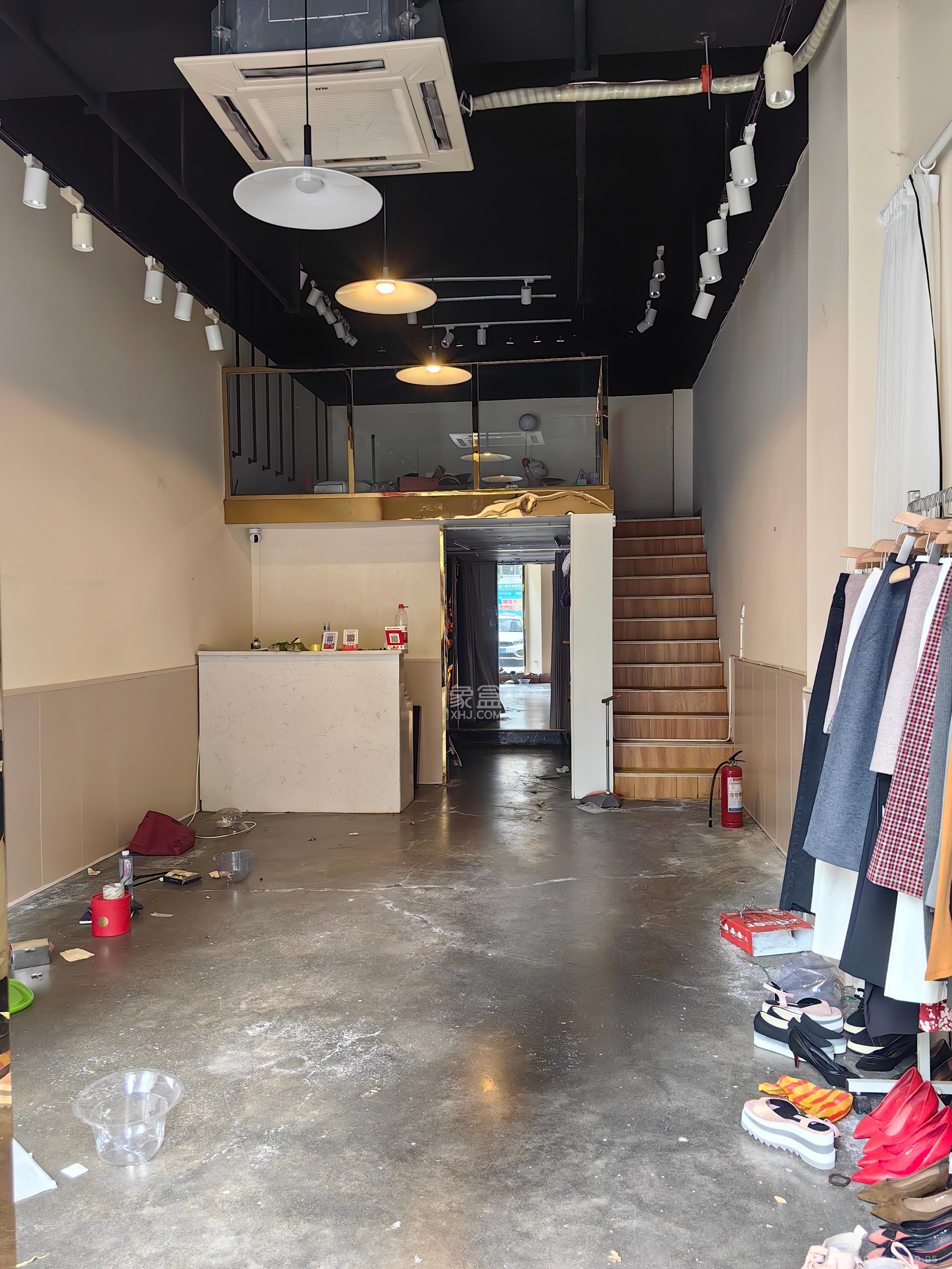 北辰三角洲E6区   40.0㎡      5500.0元/月