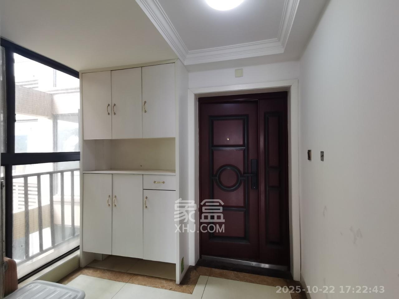 中建芙蓉嘉苑  3室2厅1卫    2000.0元/月 中建芙蓉嘉苑  3室2厅1卫    2000.0元/月室内图