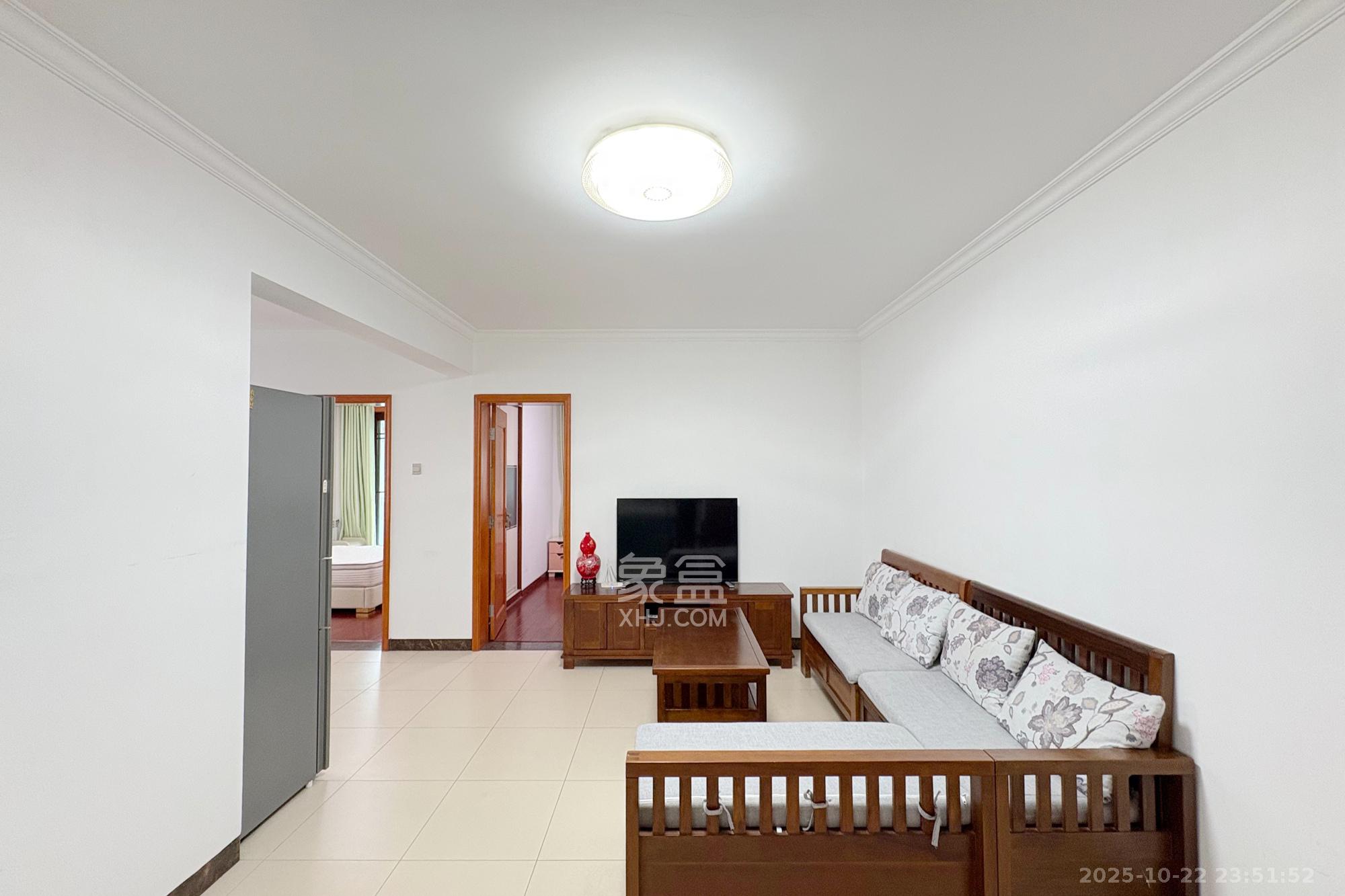 省政府机关二院  1室1厅1卫    141.0万