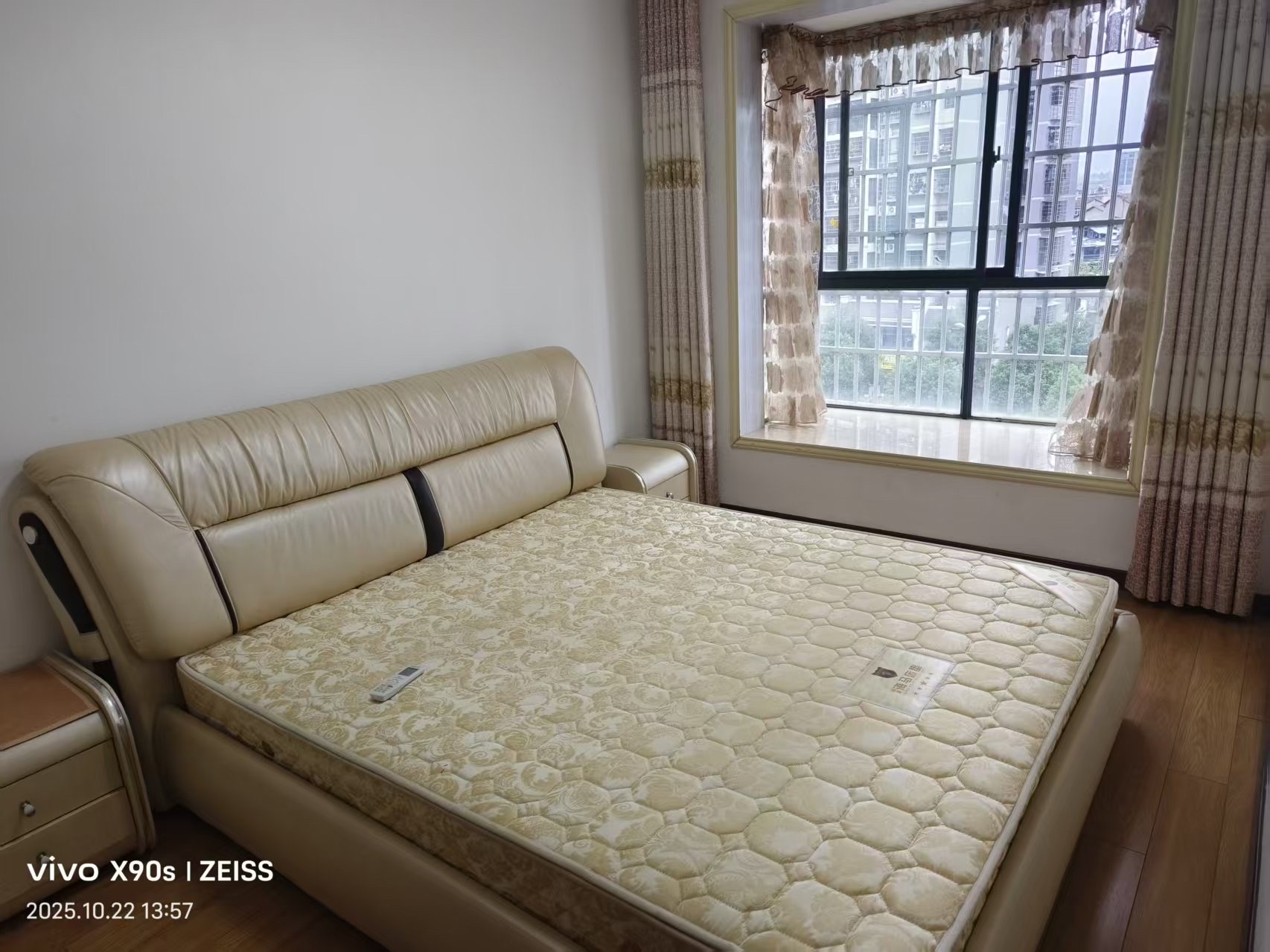 熙城春天 2室1厅1卫 1300.0元/月 熙城春天 2室1厅1卫 1300.0元/月室内图