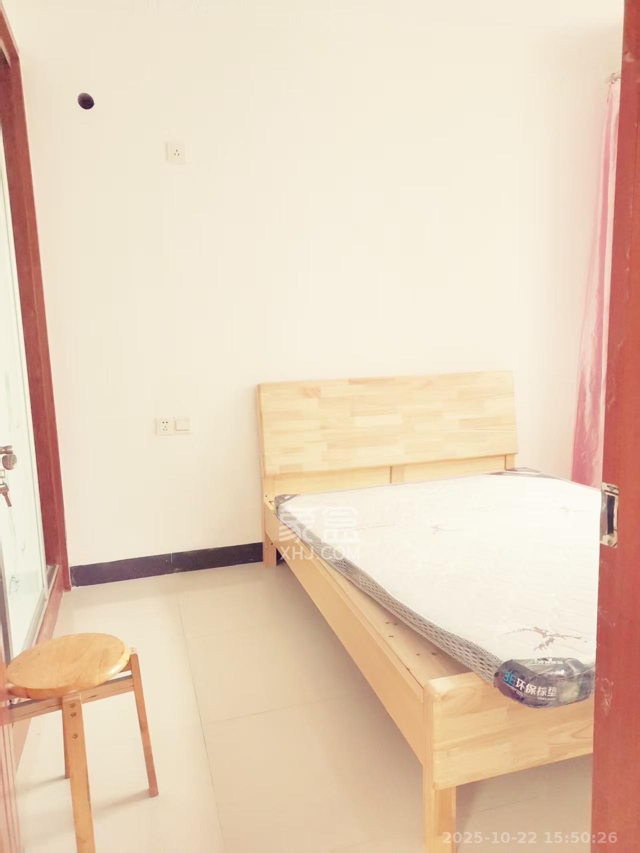 黎郡新宇熙春园  2室2厅1卫    1500.0元/月室内图