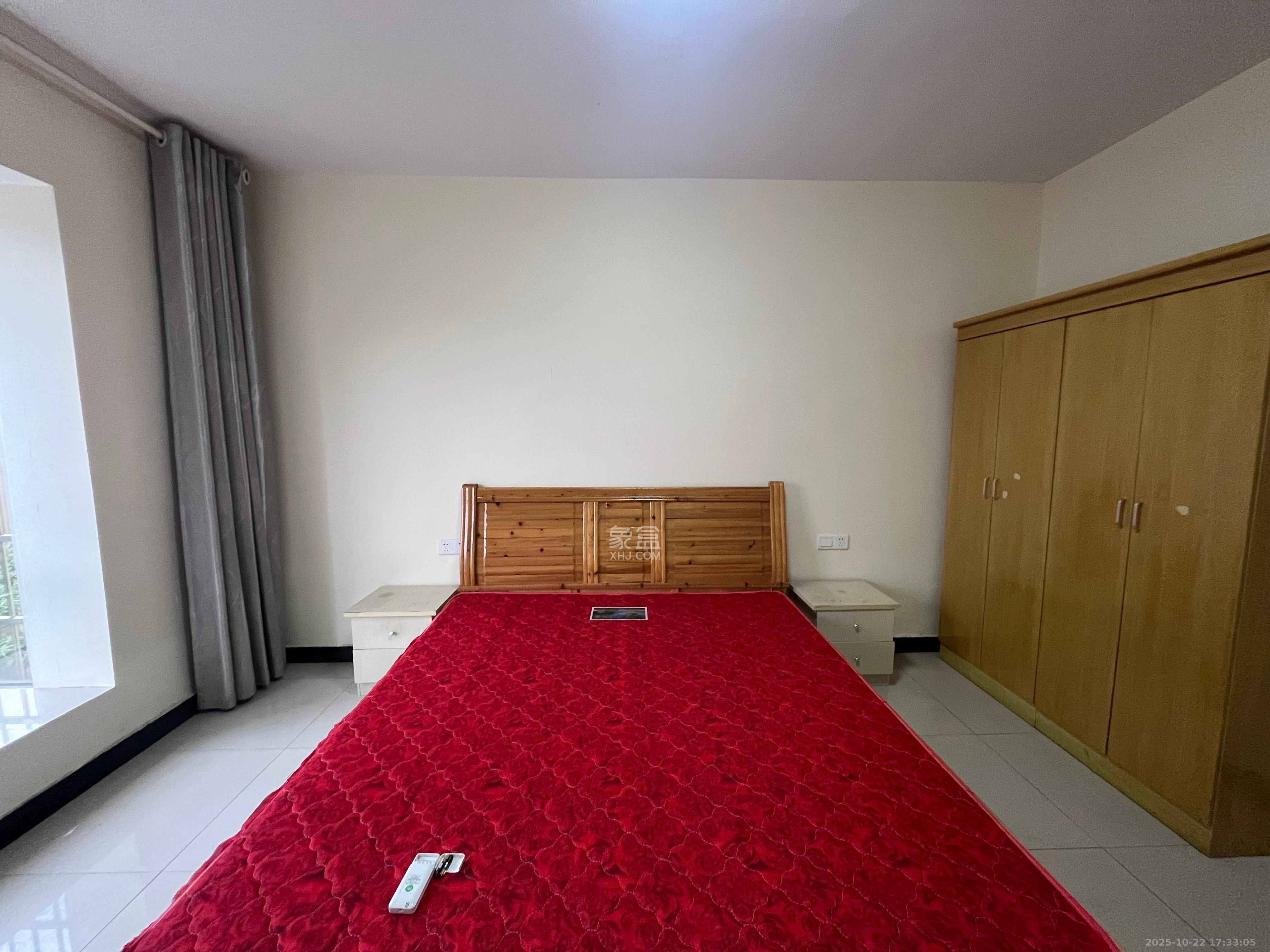 金峰小区北院(七里营社区)  3室2厅2卫    1900.0元/月 金峰小区北院(七里营社区)  3室2厅2卫    1900.0元/月室内图