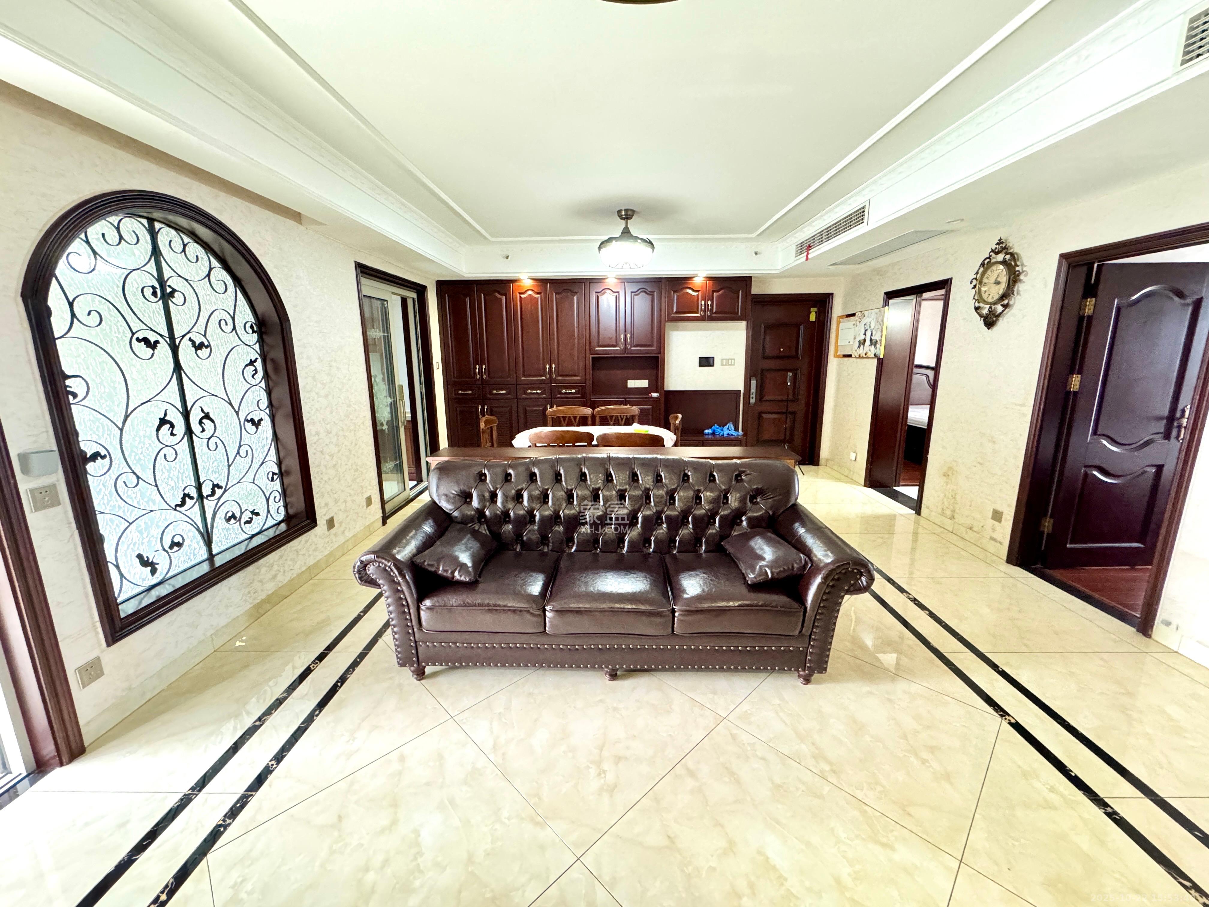 北辰三角洲C2区  4室2厅2卫    6500.0元/月 北辰三角洲C2区  4室2厅2卫    6500.0元/月