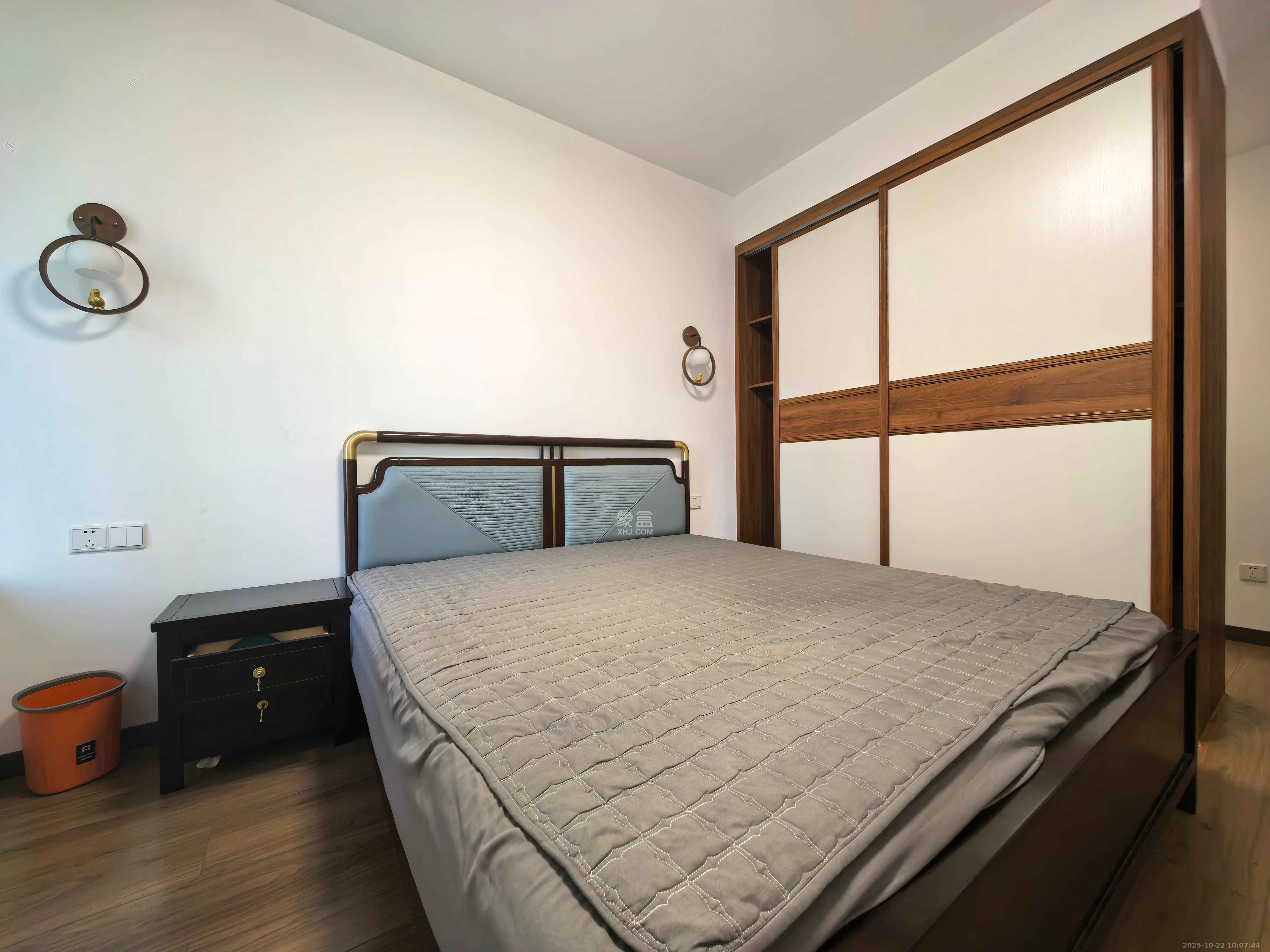 世茂璀璨天城  3室2厅1卫    3600.0元/月室内图