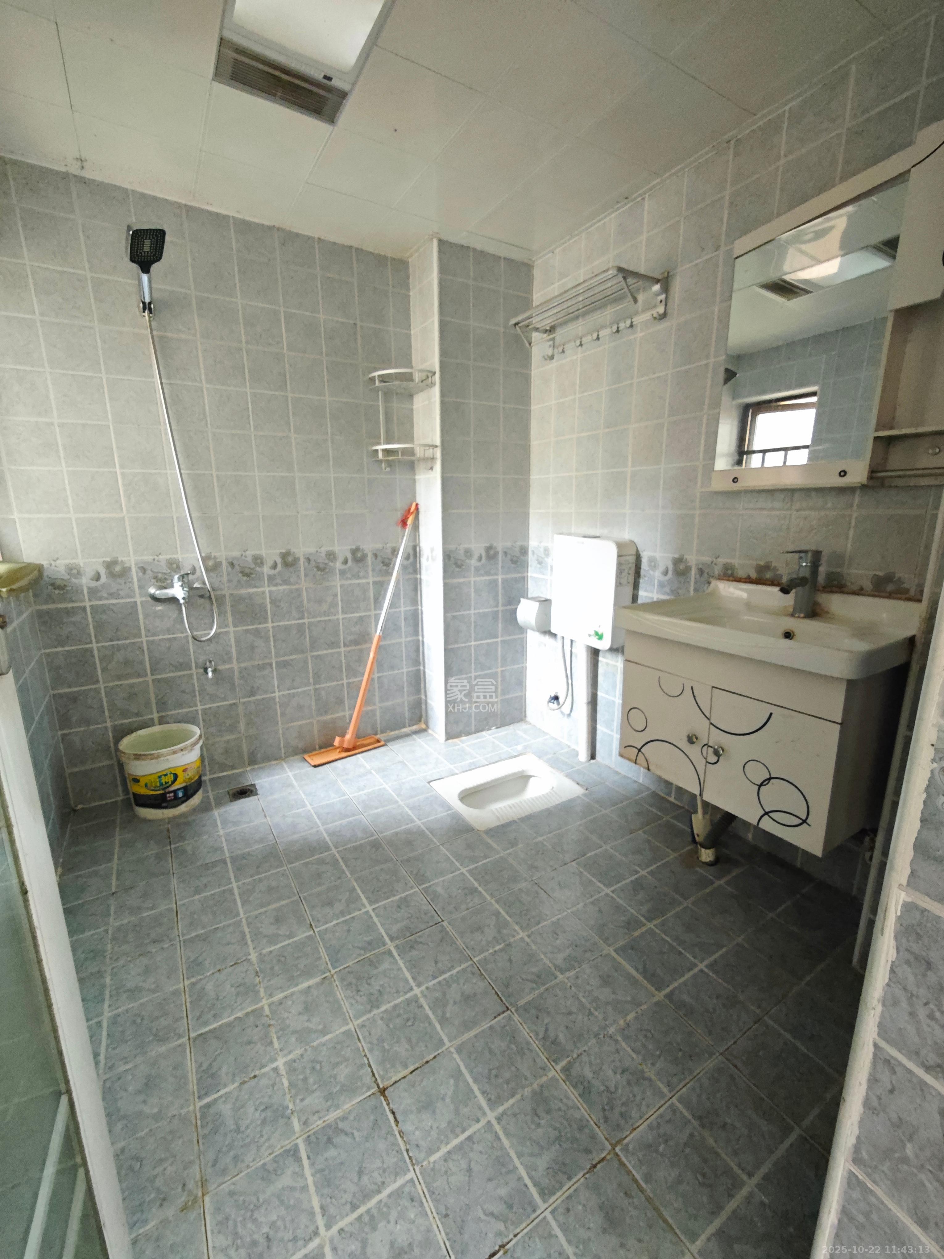 山语城二期  2室2厅1卫    1800.0元/月 山语城二期  2室2厅1卫    1800.0元/月室内图