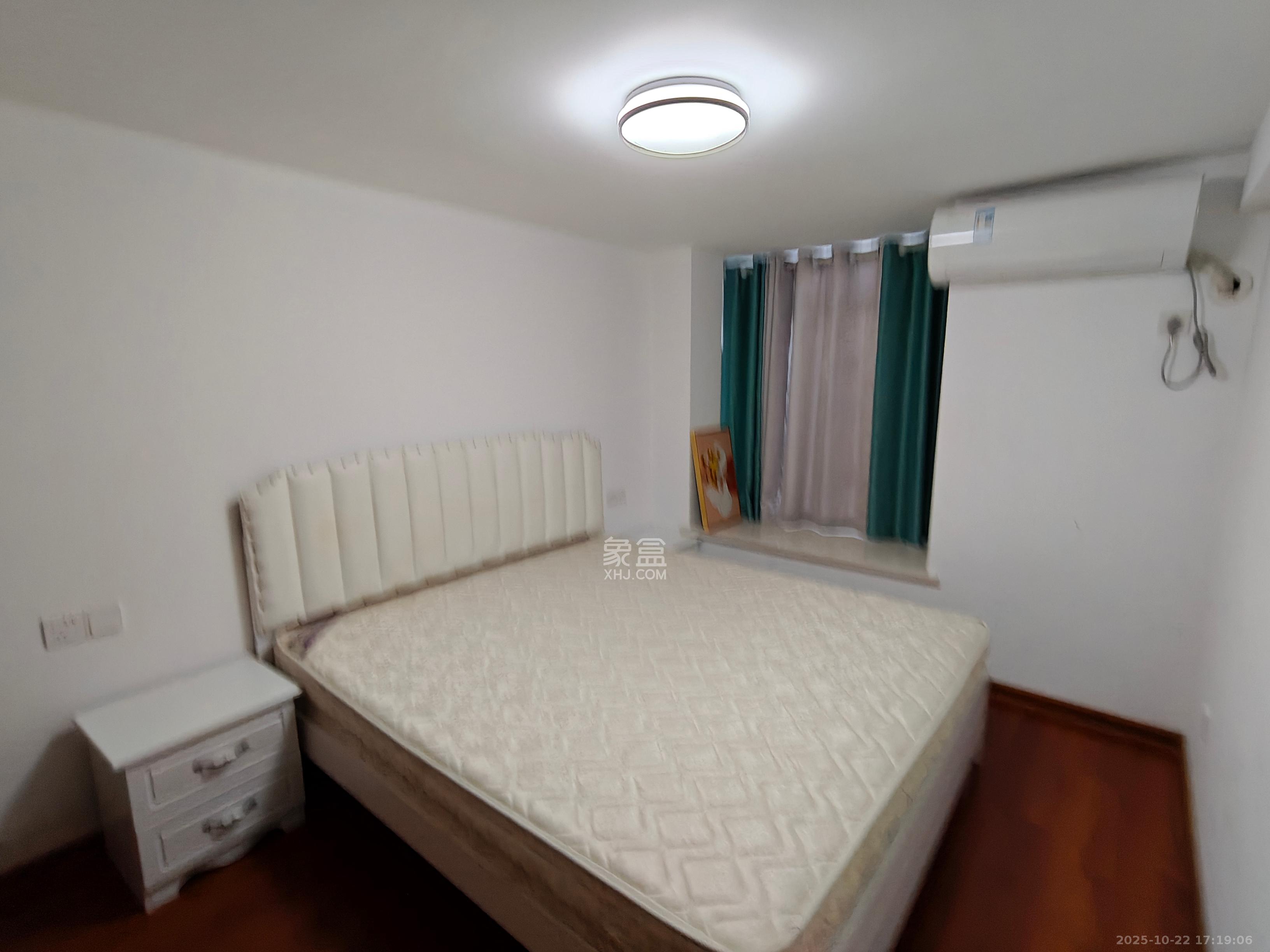 明昇壹城(明昇时代广场)三期  1室0厅0卫    2600.0元/月 明昇壹城(明昇时代广场)三期  1室0厅0卫    2600.0元/月室内图