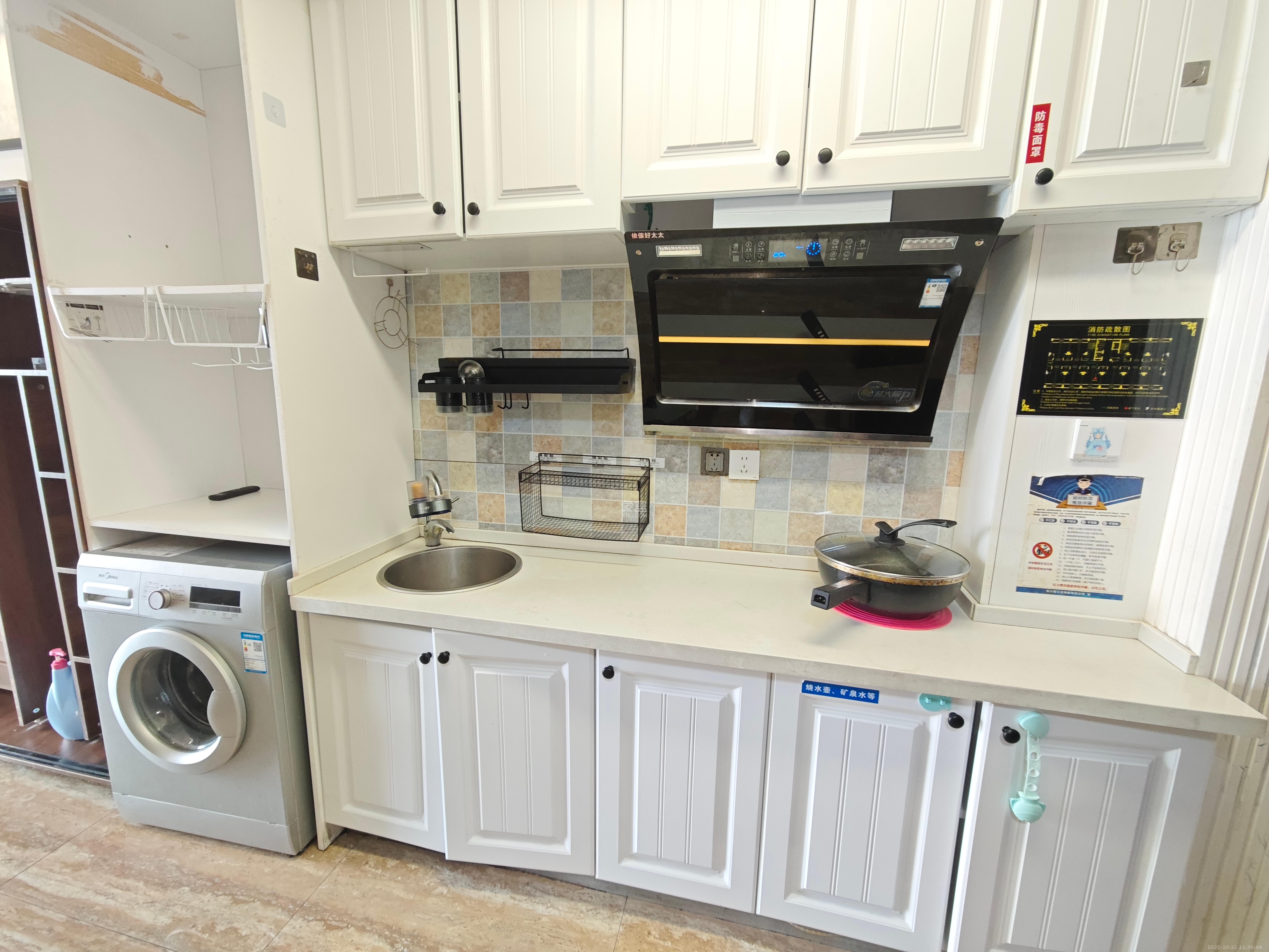 金科时代中心 1室1厅1卫 1000.0元/月 金科时代中心 1室1厅1卫 1000.0元/月室内图