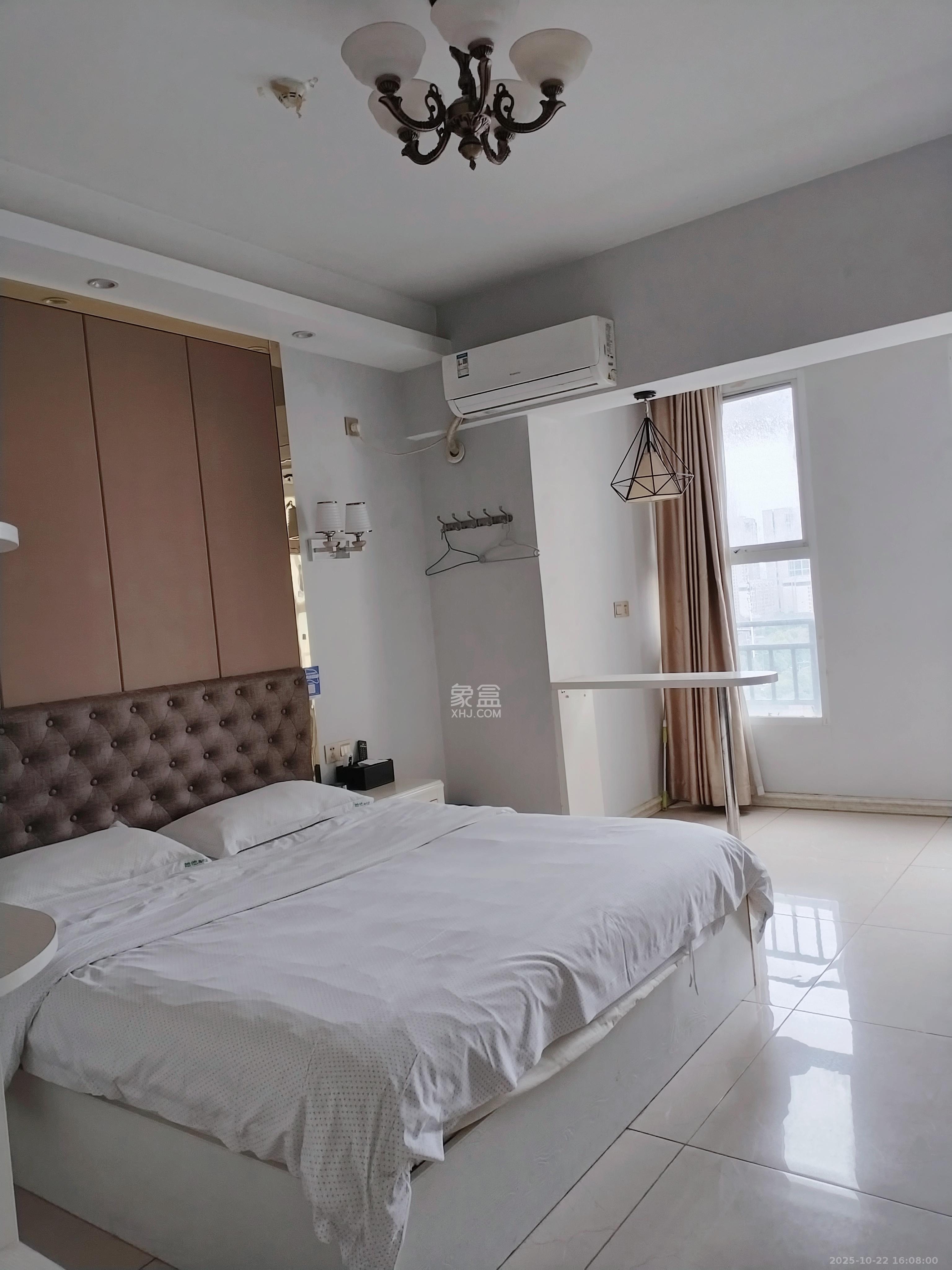 MOMA当代广场  1室0厅0卫    1200.0元/月室内图