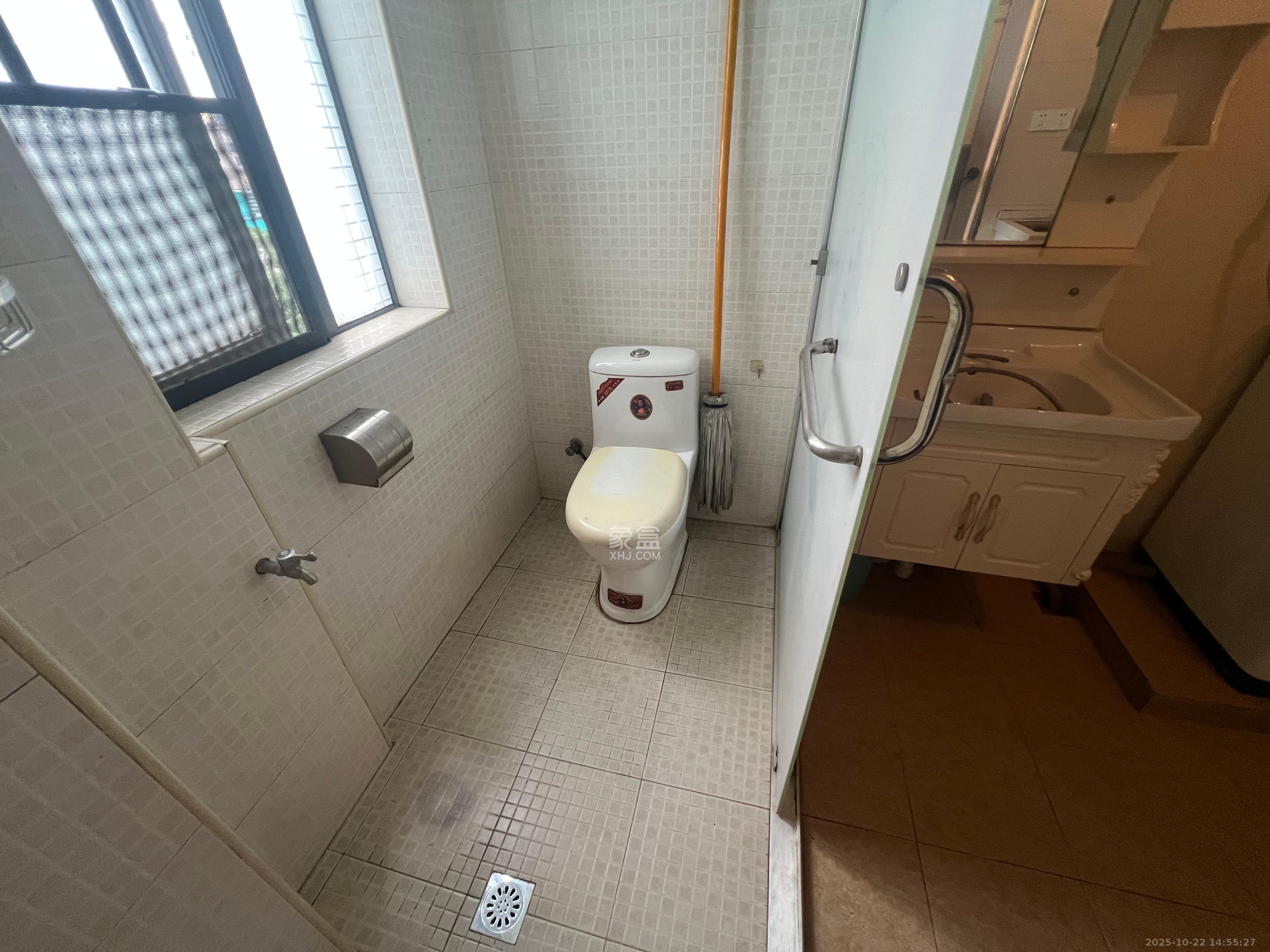 恒基凯旋门一二期 1室1厅1卫 1000.0元/月 恒基凯旋门一二期 1室1厅1卫 1000.0元/月室内图