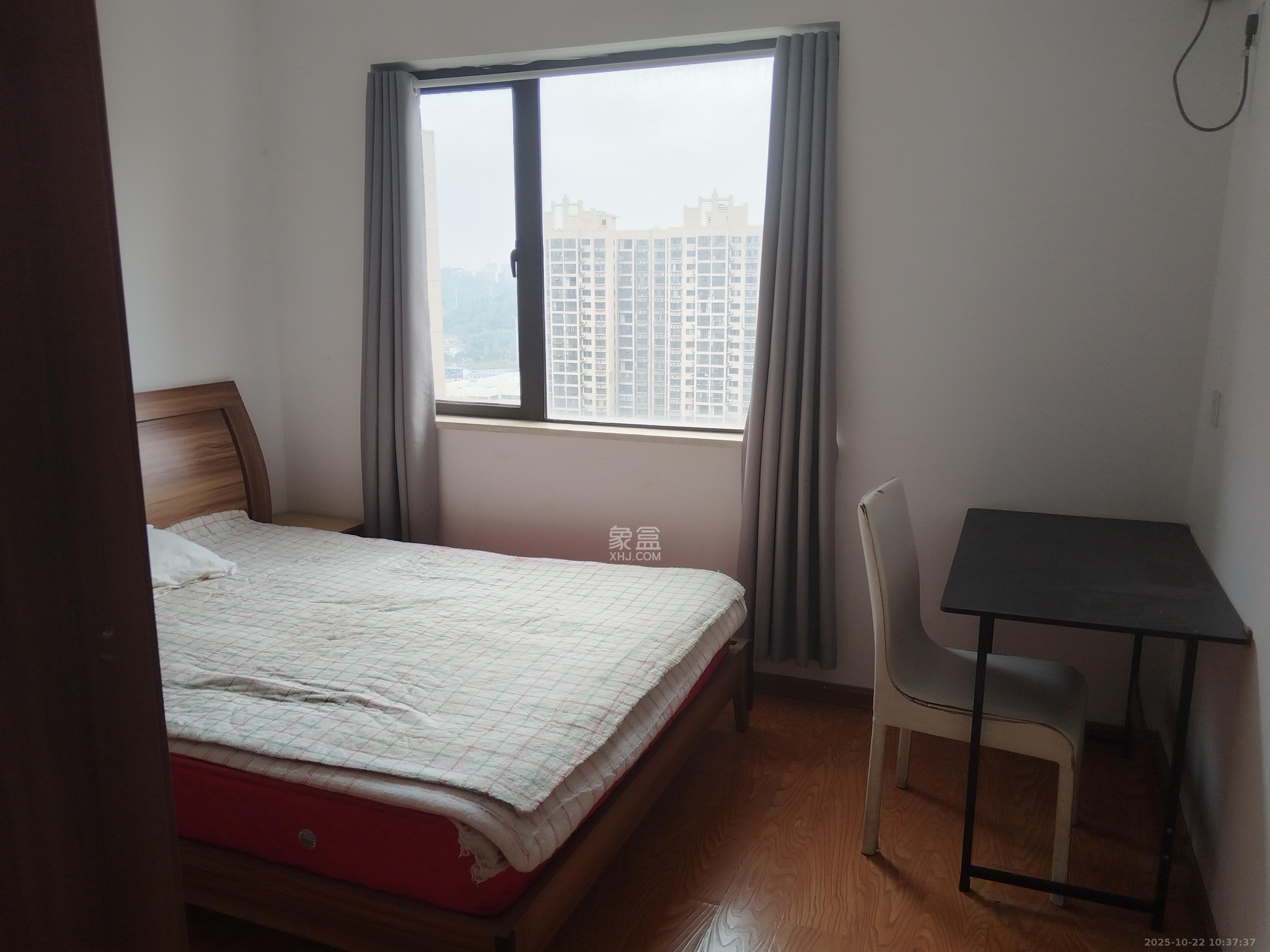 钰龙天下二期（钰龙佳园）  3室2厅2卫    2400.0元/月室内图