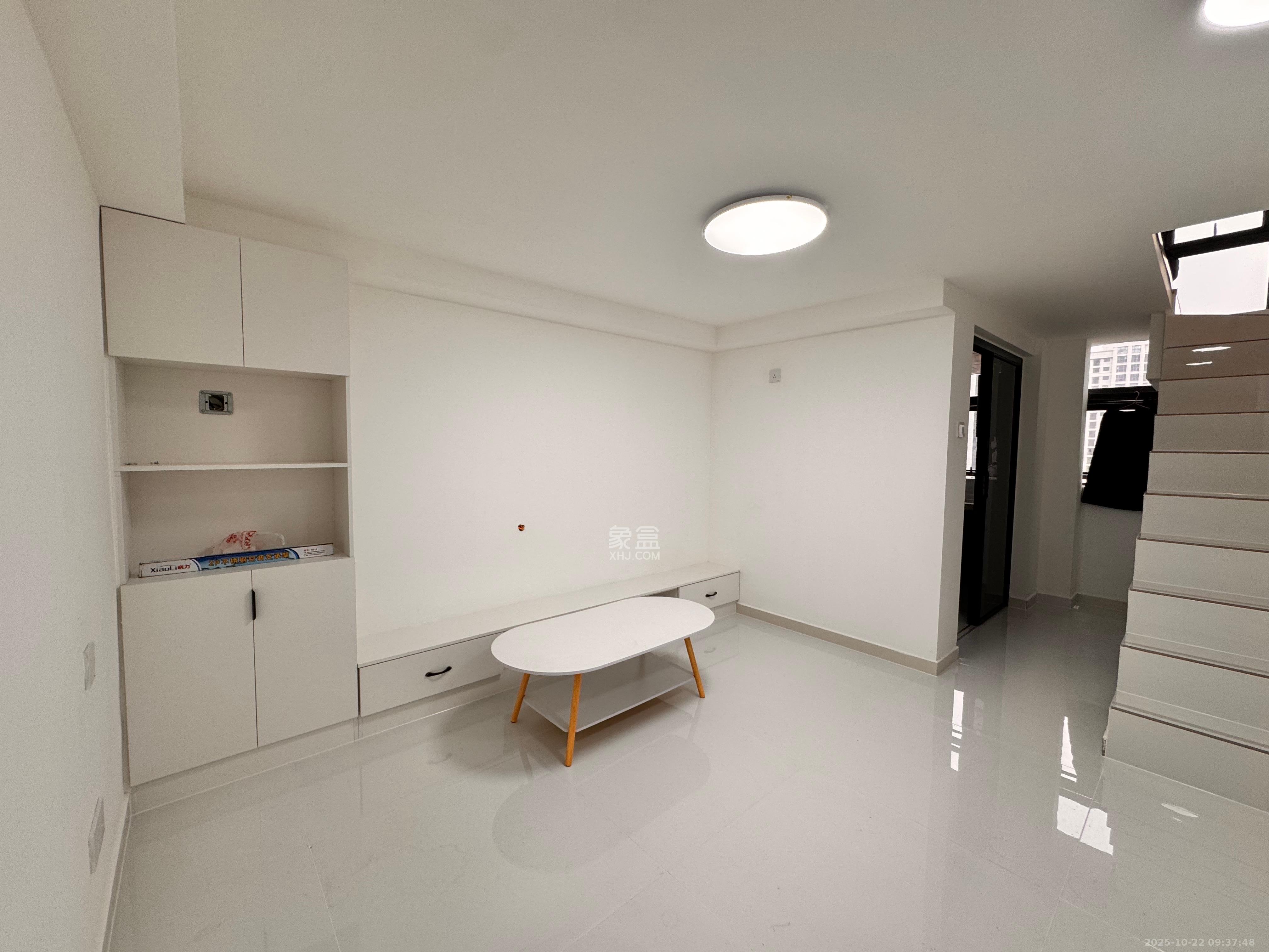 天鸿天府(天鸿中央大院)  2室1厅1卫    2200.0元/月 天鸿天府(天鸿中央大院)  2室1厅1卫    2200.0元/月