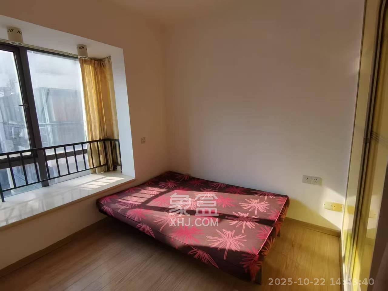 银港水晶城 2室2厅1卫 2400.0元/月 银港水晶城 2室2厅1卫 2400.0元/月室内图