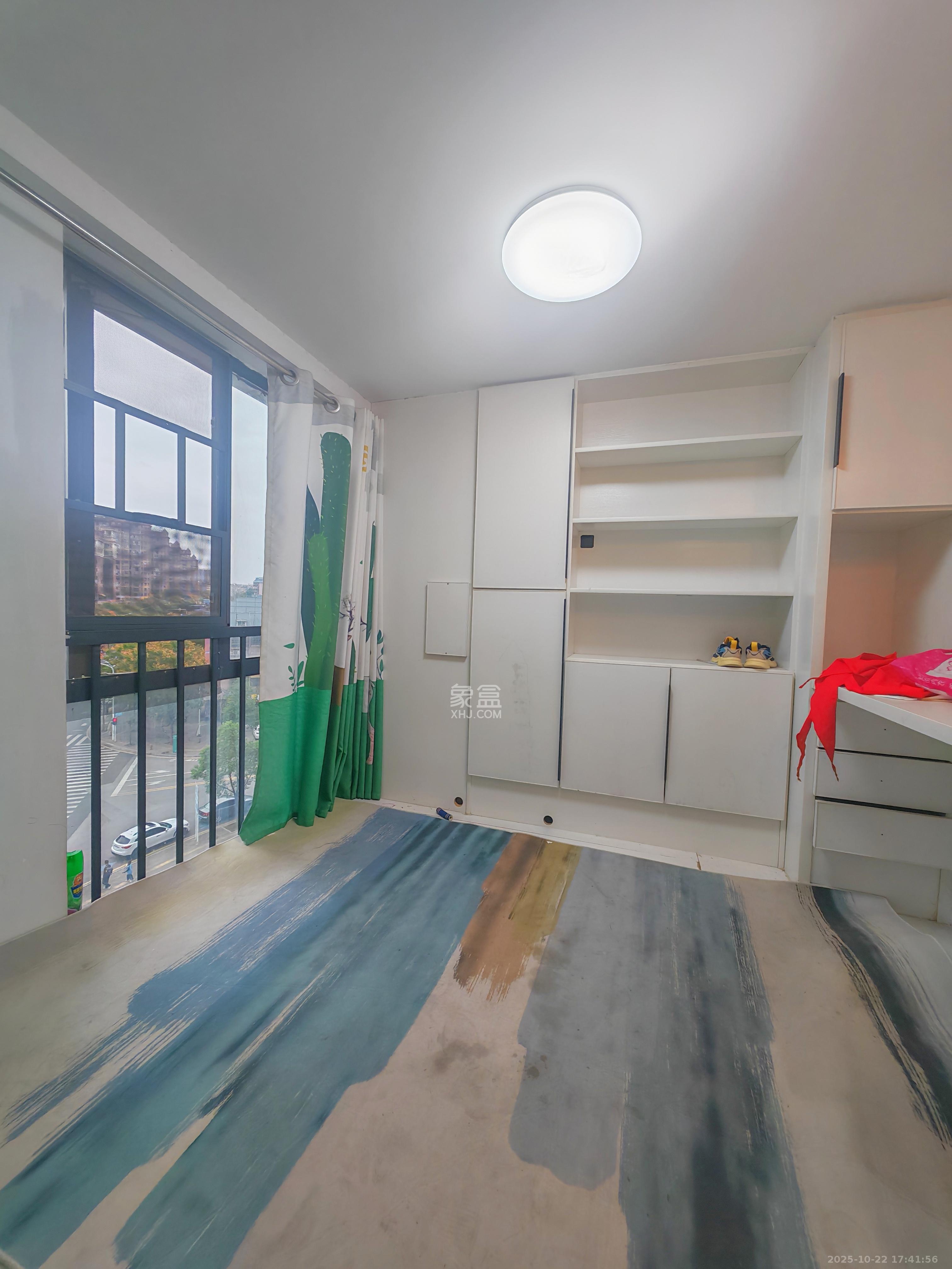 鑫远玲珑  1室0厅0卫    1200.0元/月室内图