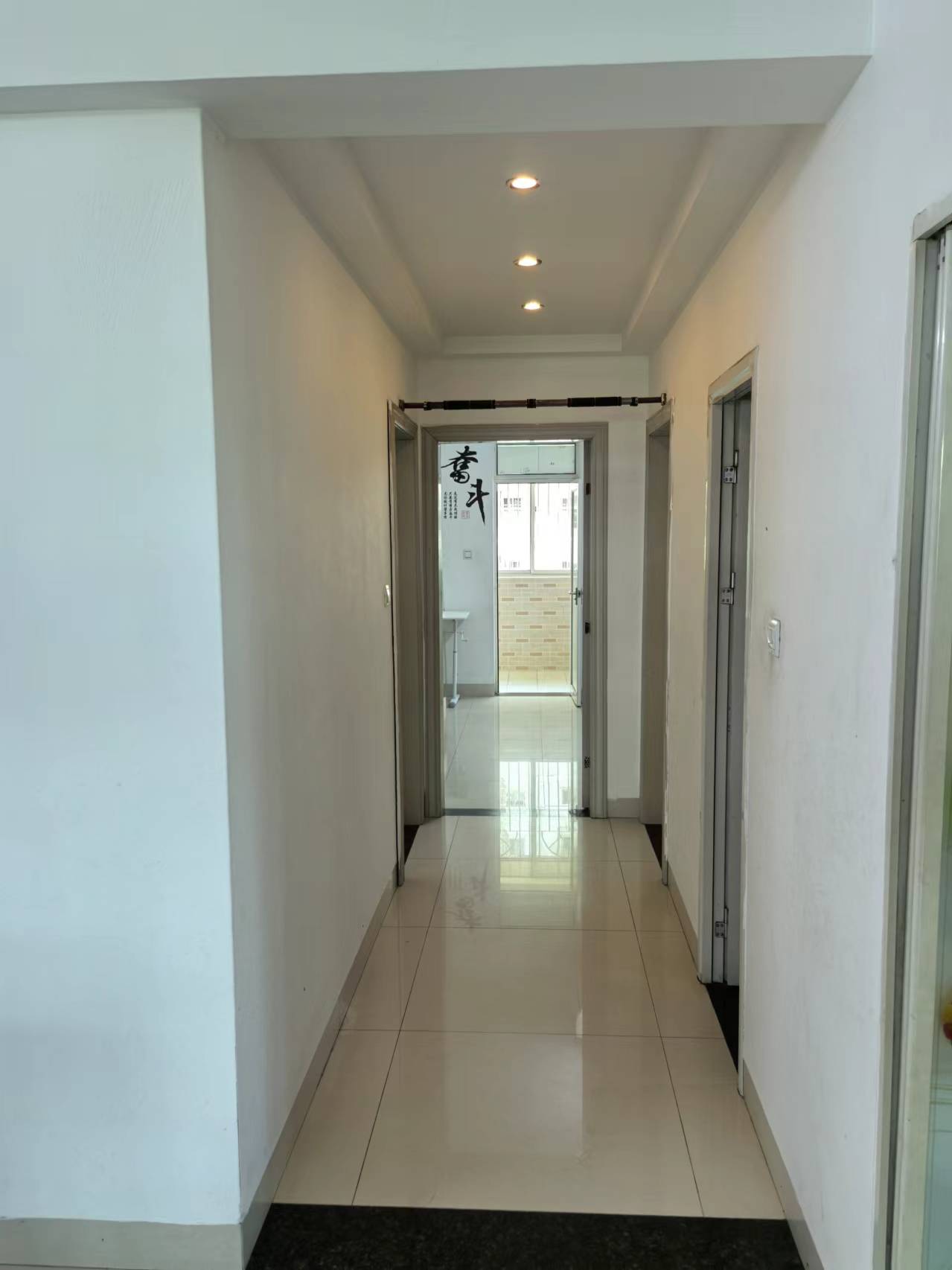 玉兰园 3室2厅2卫 3000.0元/月 玉兰园 3室2厅2卫 3000.0元/月室内图