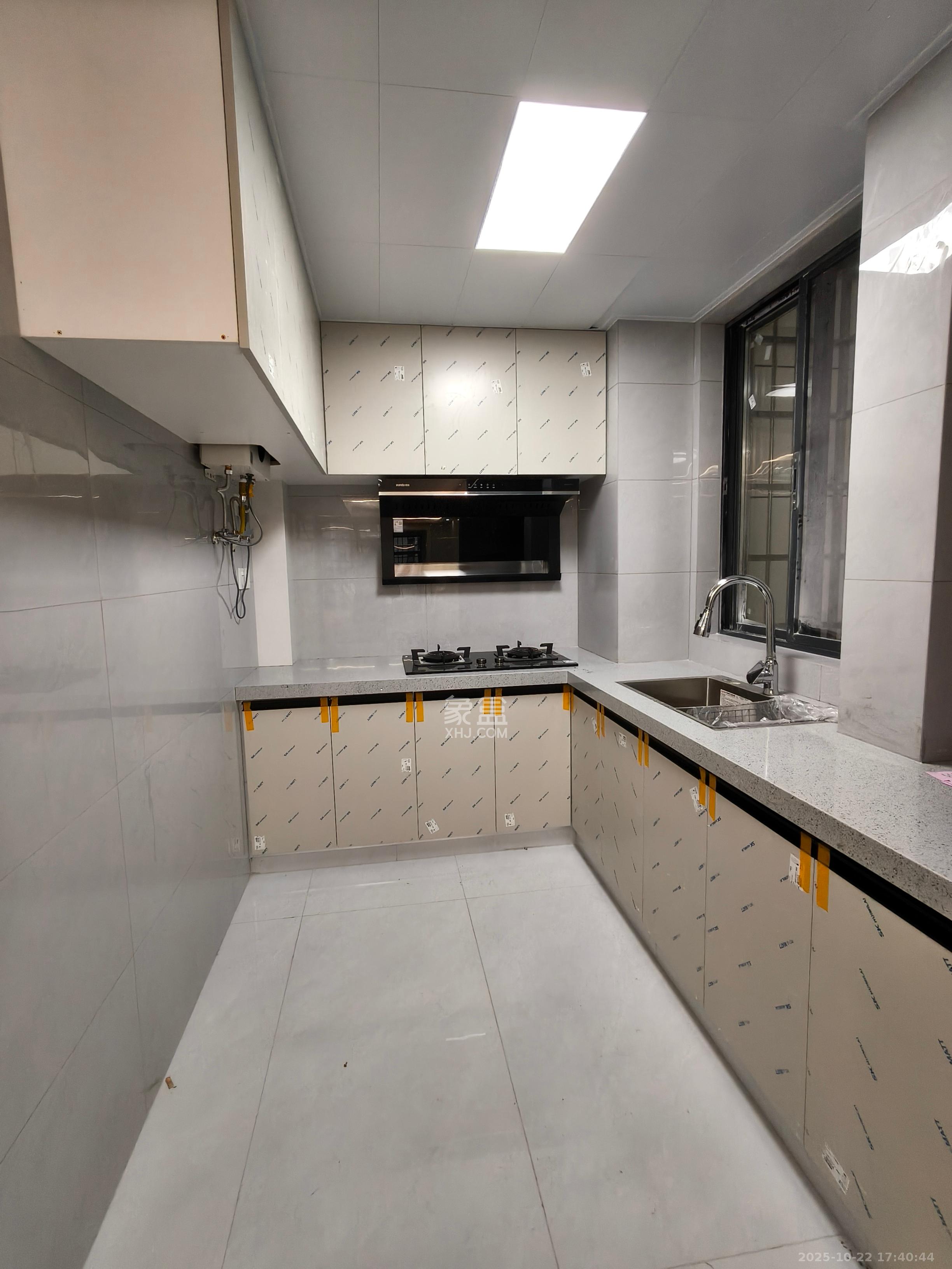 和景家园二期  1室0厅0卫    1800.0元/月 和景家园二期  1室0厅0卫    1800.0元/月室内图