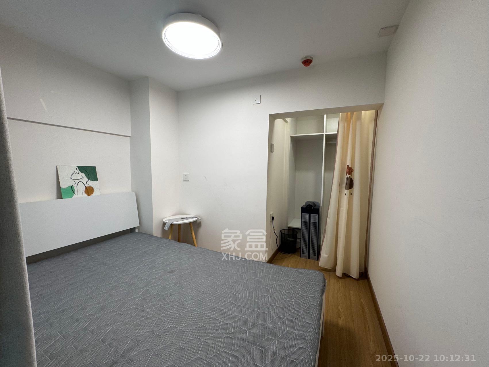 九玺铭城(九玺华府)  2室1厅1卫    2200.0元/月 九玺铭城(九玺华府)  2室1厅1卫    2200.0元/月室内图