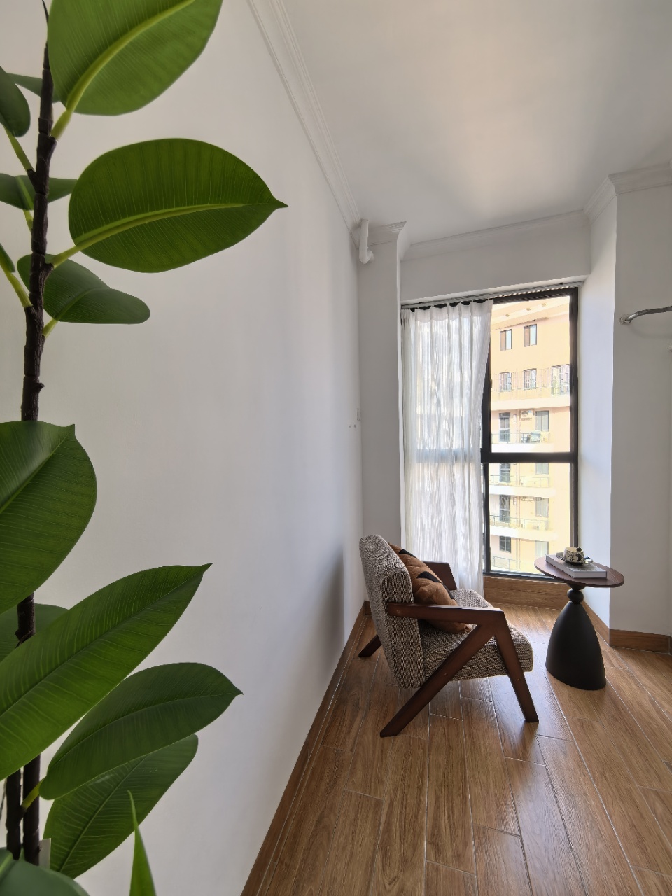 绿地海长流一期  3室2厅1卫    118.0万 绿地海长流一期  3室2厅1卫    118.0万室内图