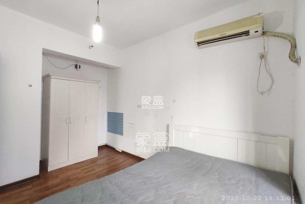 中远公馆  2室1厅1卫    1100.0元/月 中远公馆  2室1厅1卫    1100.0元/月室内图