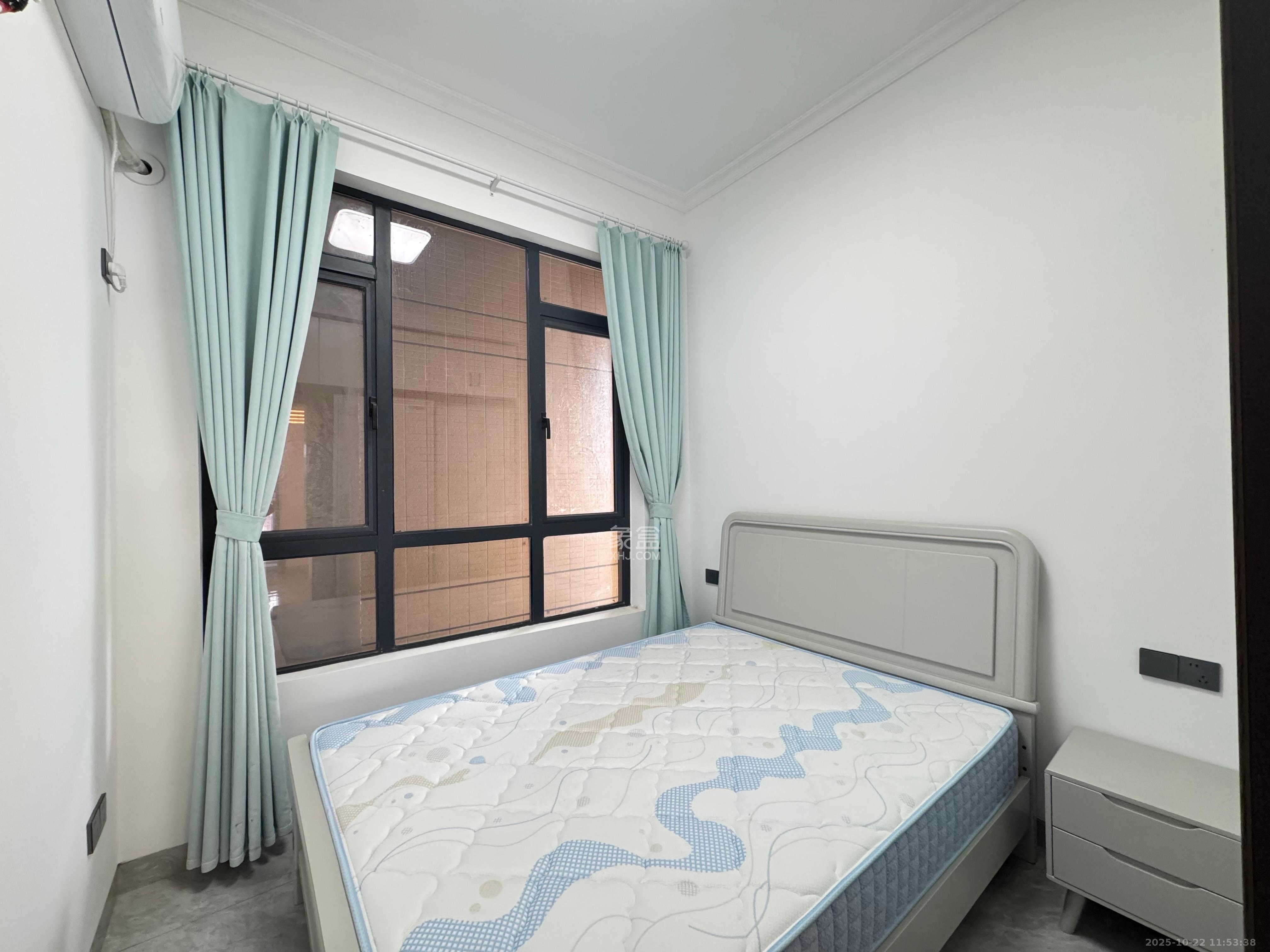 邦盛水岸御园  3室2厅2卫    2200.0元/月 邦盛水岸御园  3室2厅2卫    2200.0元/月室内图