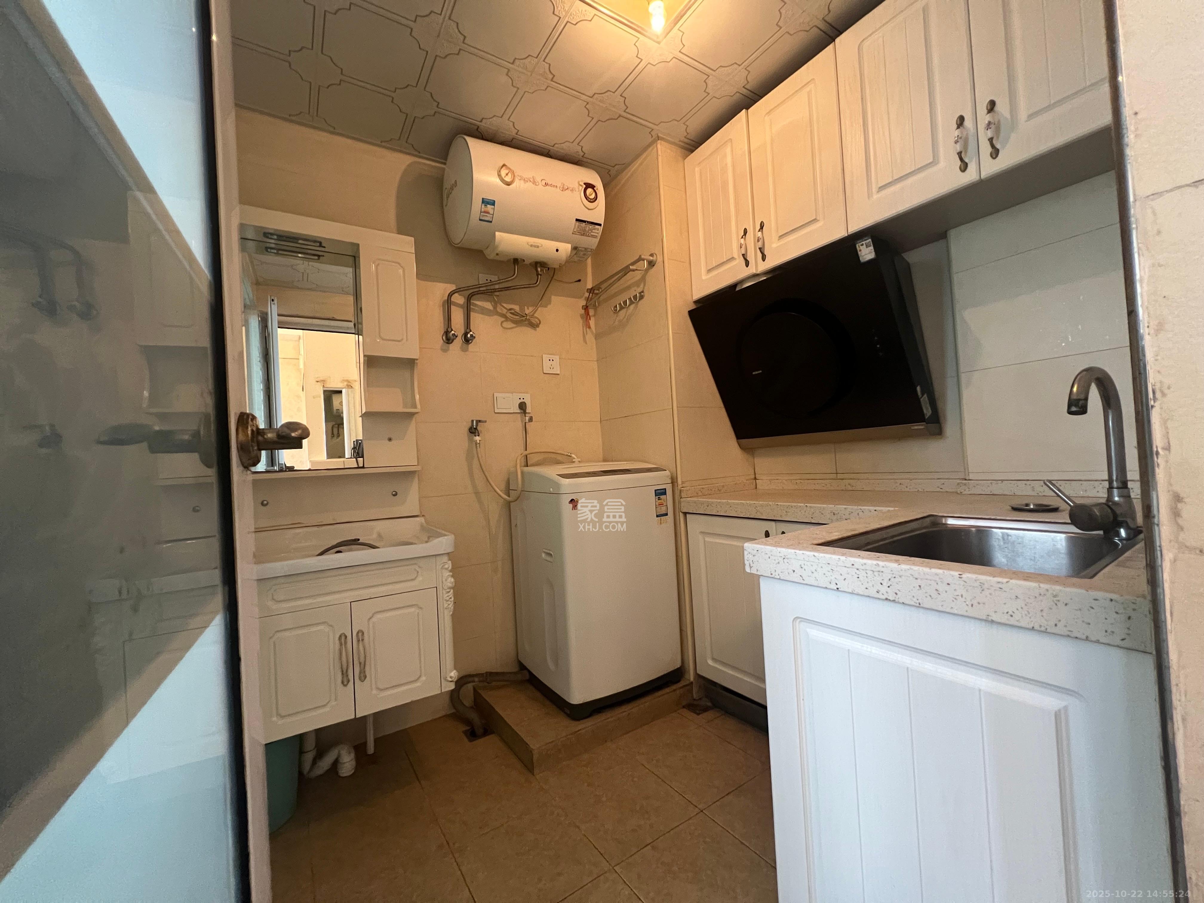 恒基凯旋门一二期 1室1厅1卫 1000.0元/月 恒基凯旋门一二期 1室1厅1卫 1000.0元/月室内图