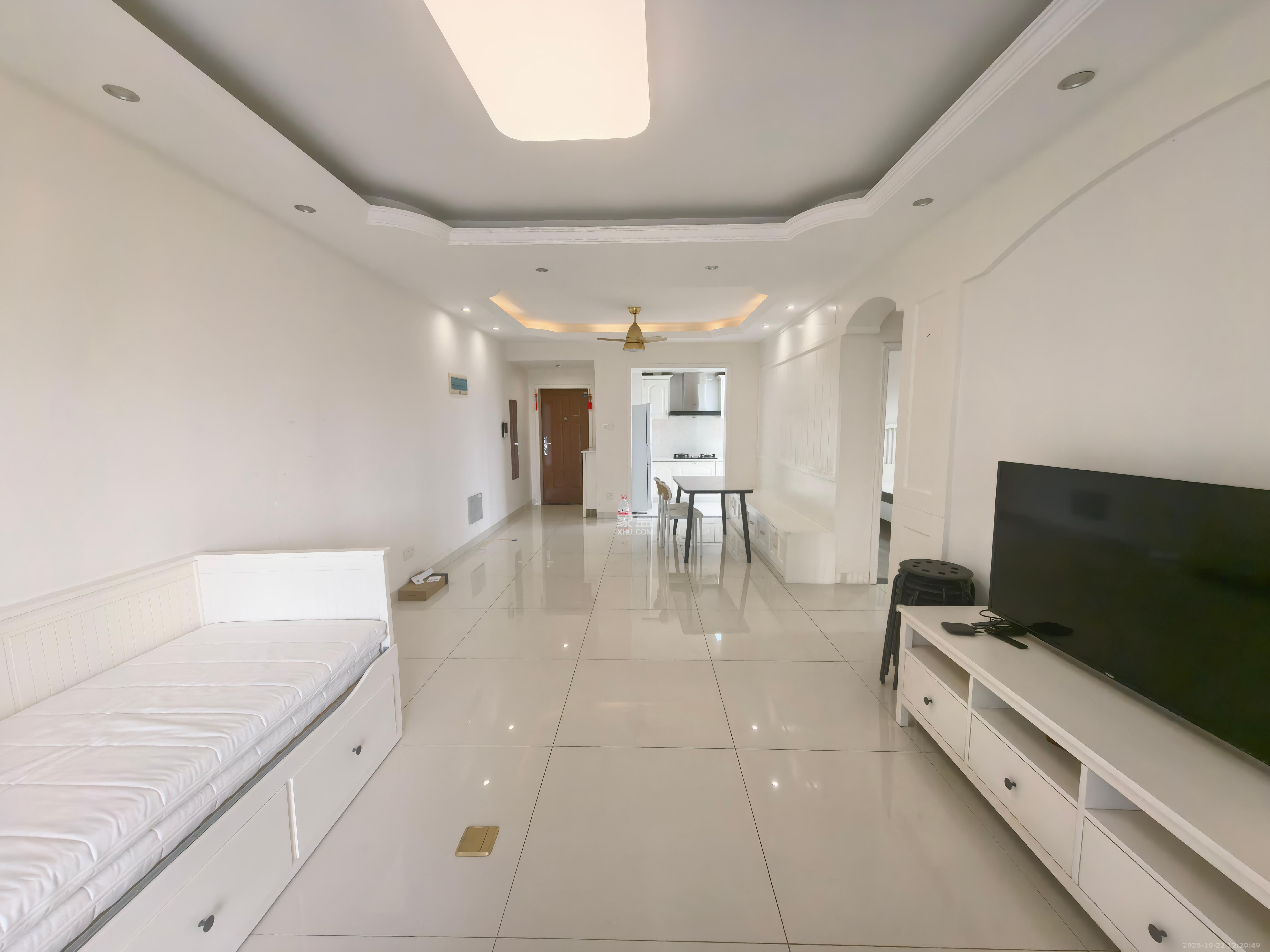 君悦紫园  2室1厅1卫    2800.0元/月 君悦紫园  2室1厅1卫    2800.0元/月室内图