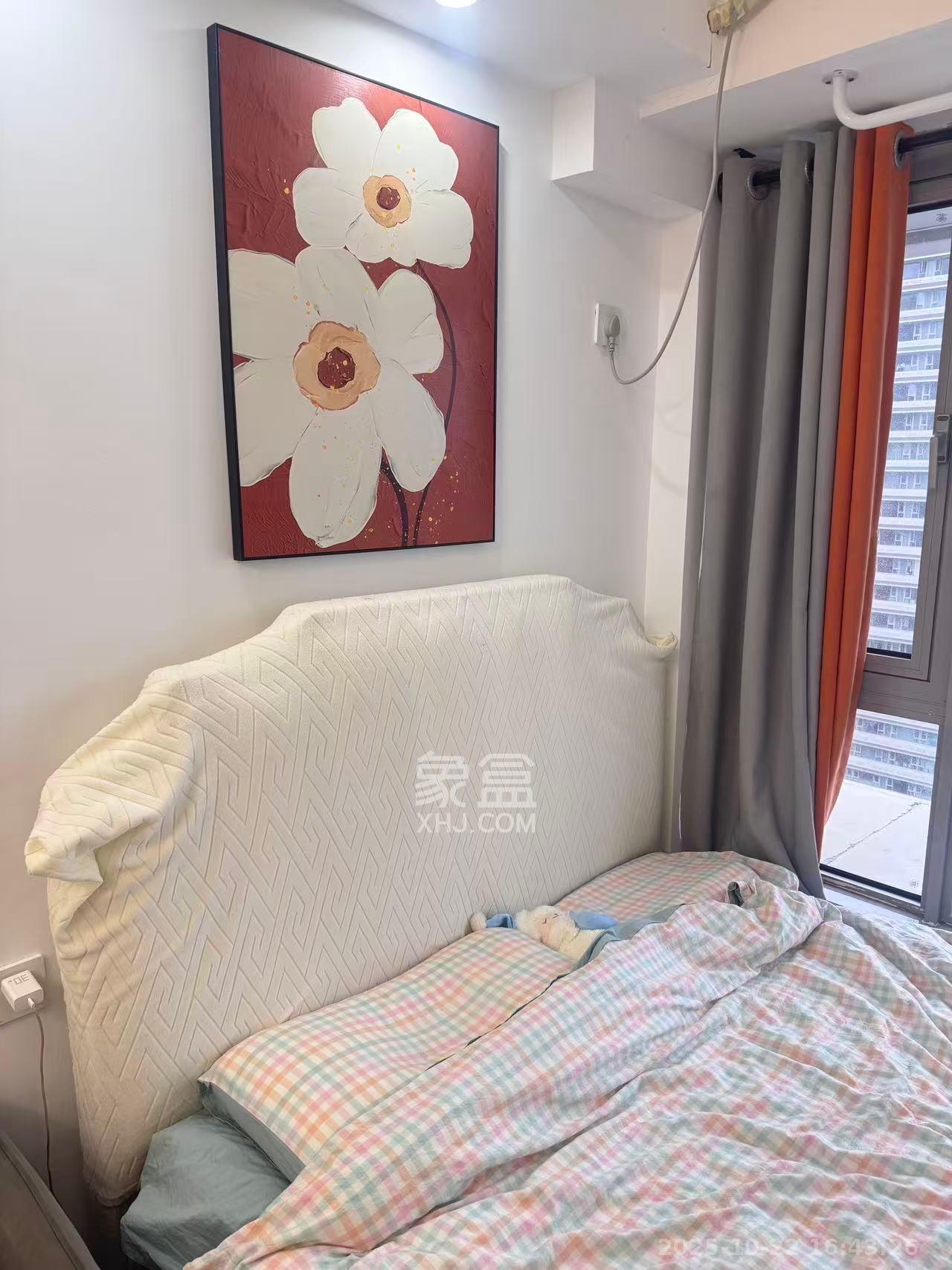 保利天禧EF区  1室0厅0卫    1800.0元/月室内图