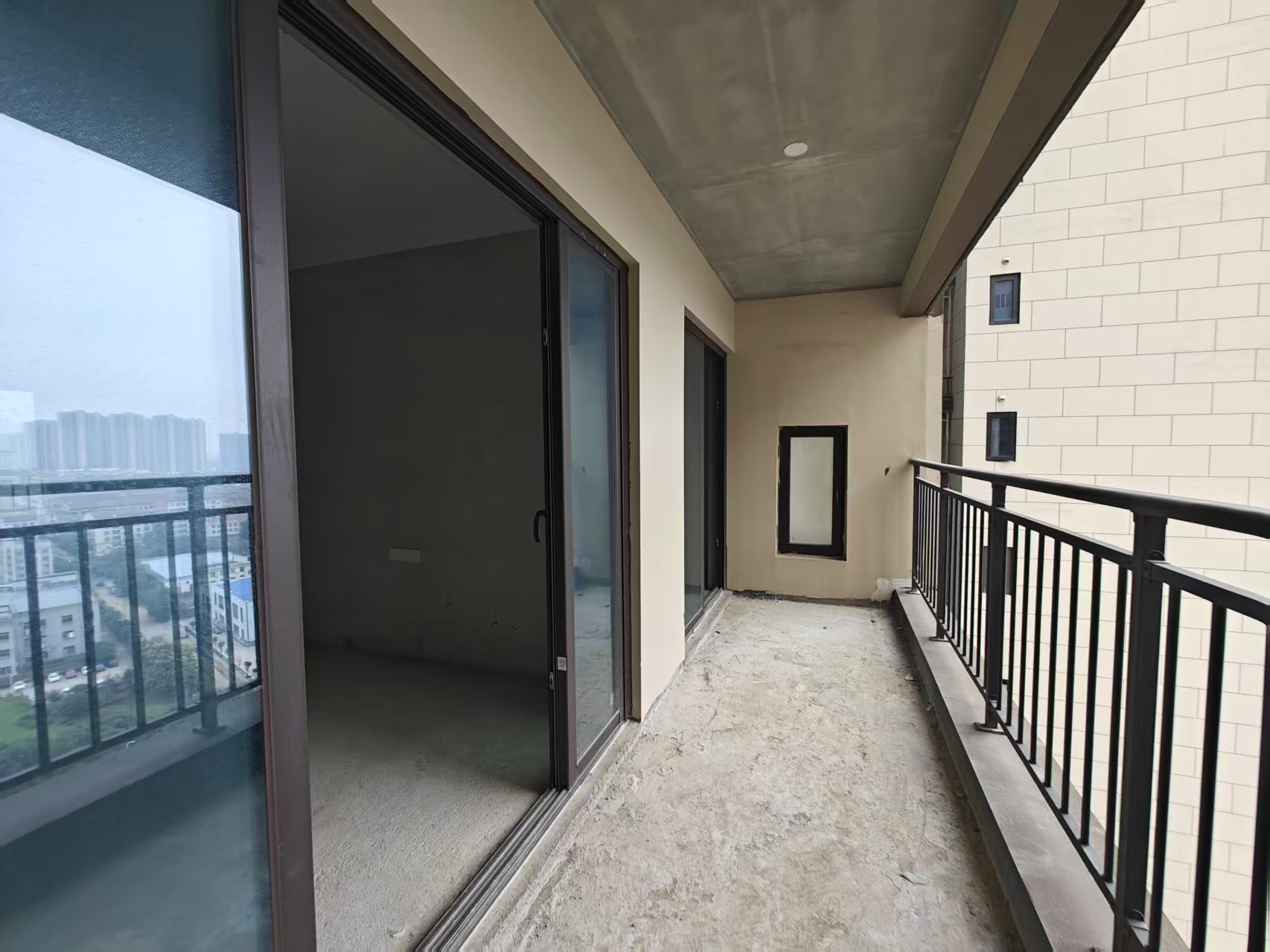 金科集美东方 3室2厅2卫 49.8万 金科集美东方 3室2厅2卫 49.8万室内图