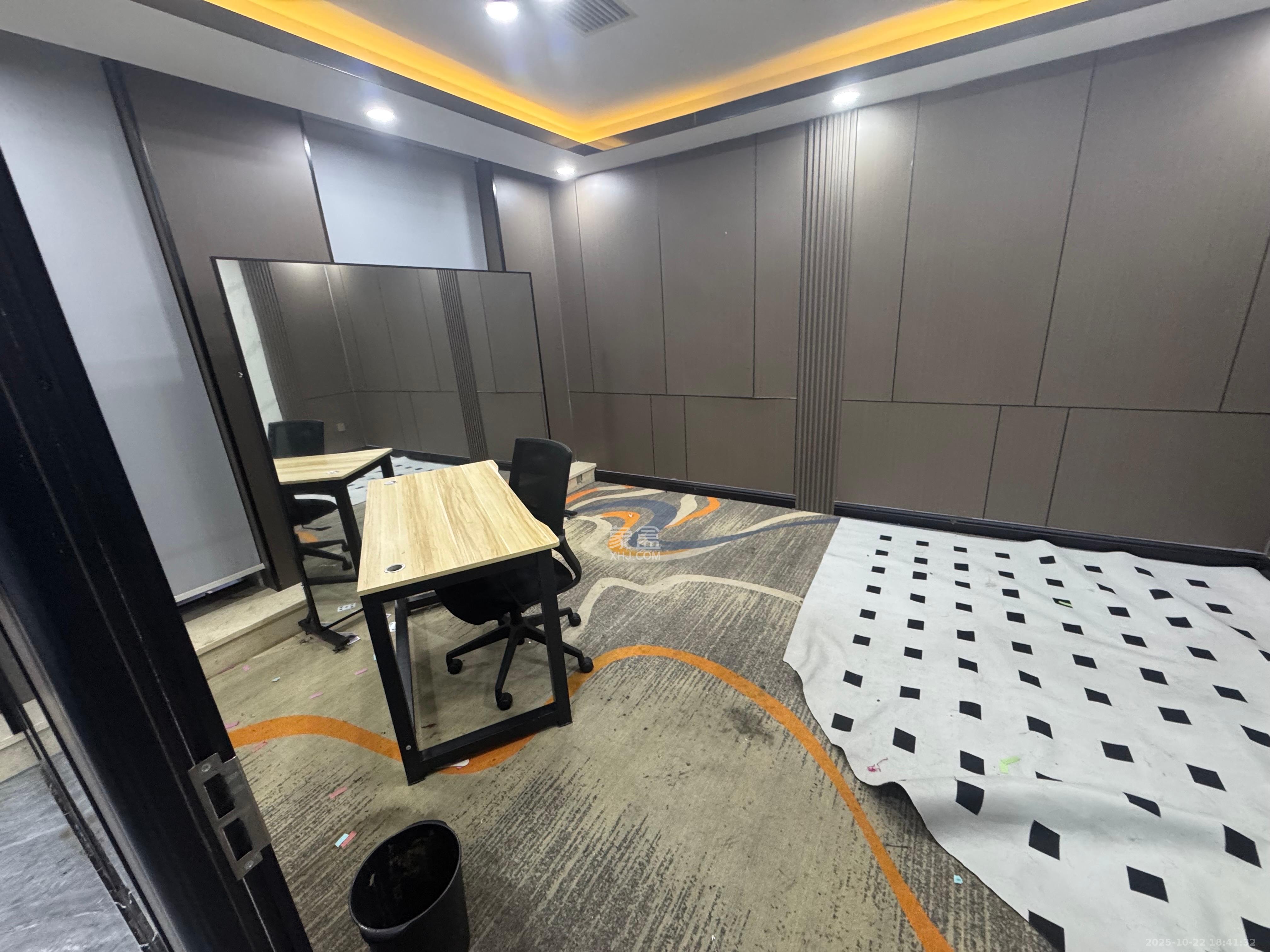 宇成朝阳广场  1室0厅0卫    6750.0元/月室内图