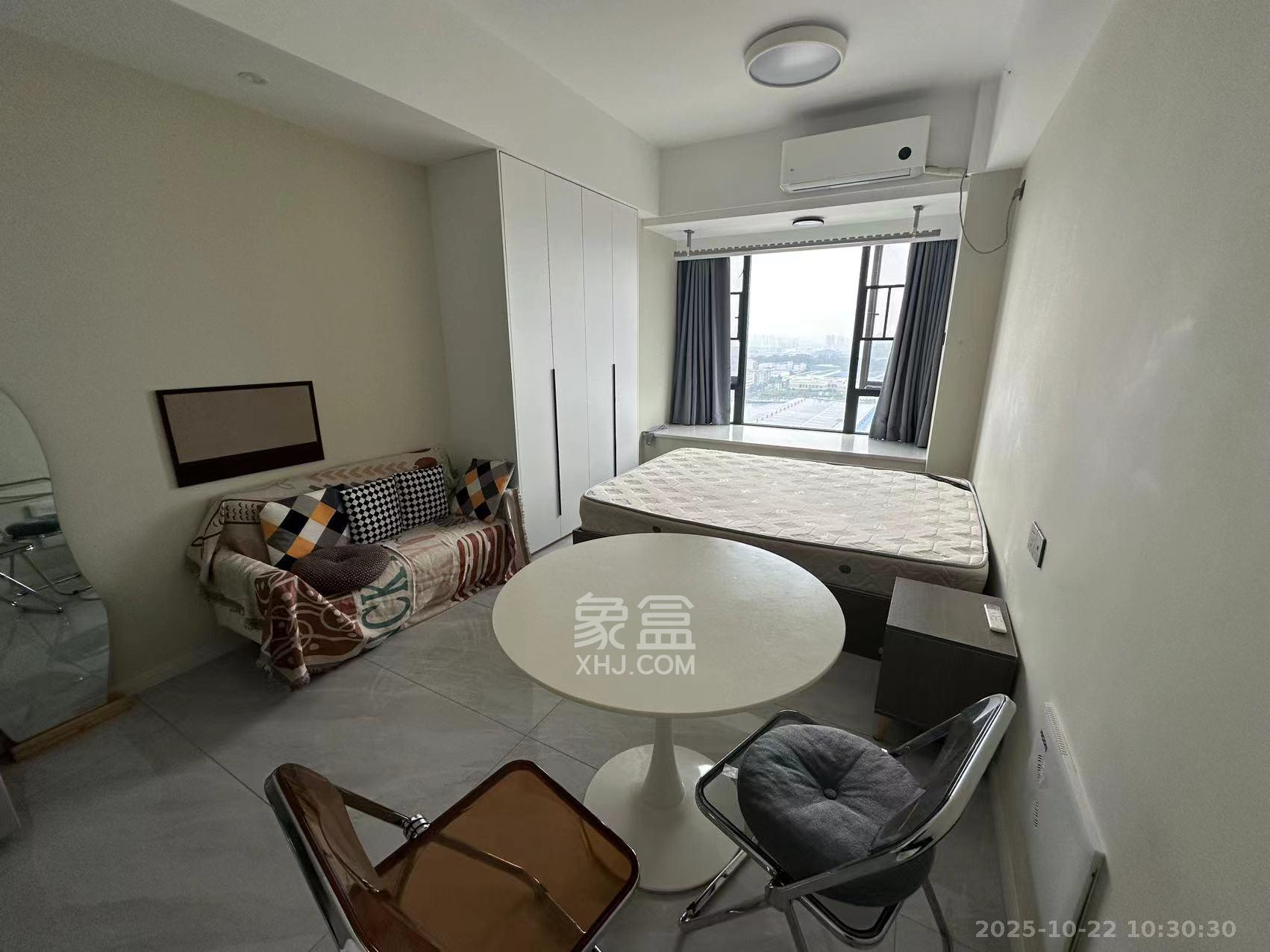 龙湖湘江星座(祺鑫星座公寓) 1室0厅0卫 1500.0元/月 龙湖湘江星座(祺鑫星座公寓) 1室0厅0卫 1500.0元/月室内图