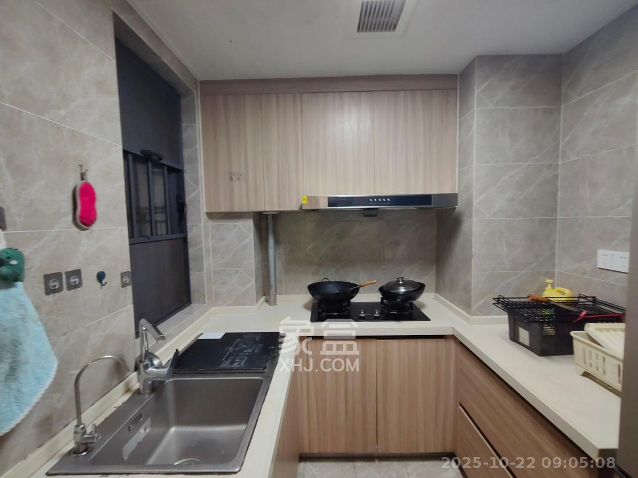 南山梅溪一方 3室1厅1卫 3500.0元/月 南山梅溪一方 3室1厅1卫 3500.0元/月室内图