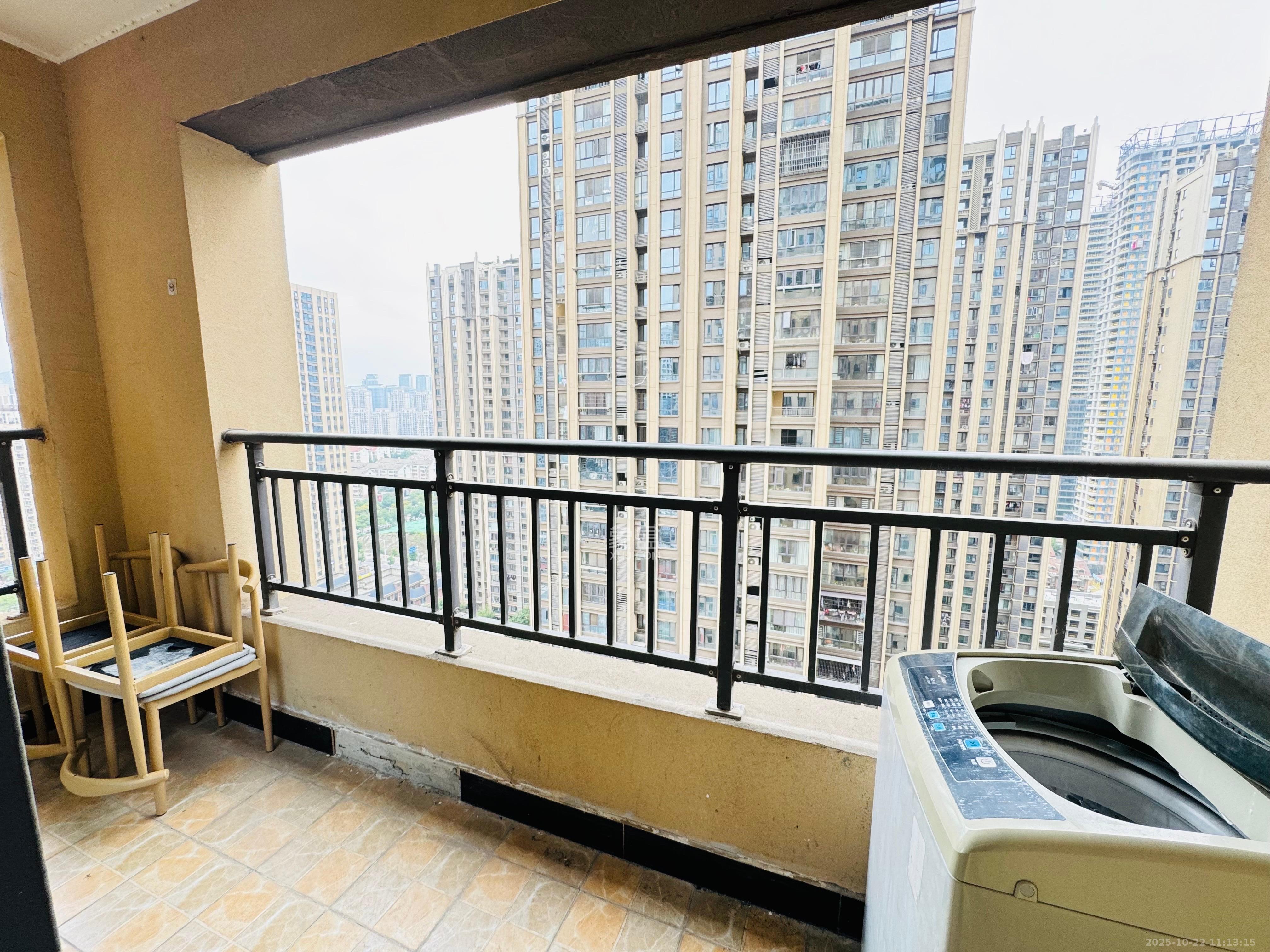 协信星澜汇 2室2厅1卫 2400.0元/月 协信星澜汇 2室2厅1卫 2400.0元/月室内图