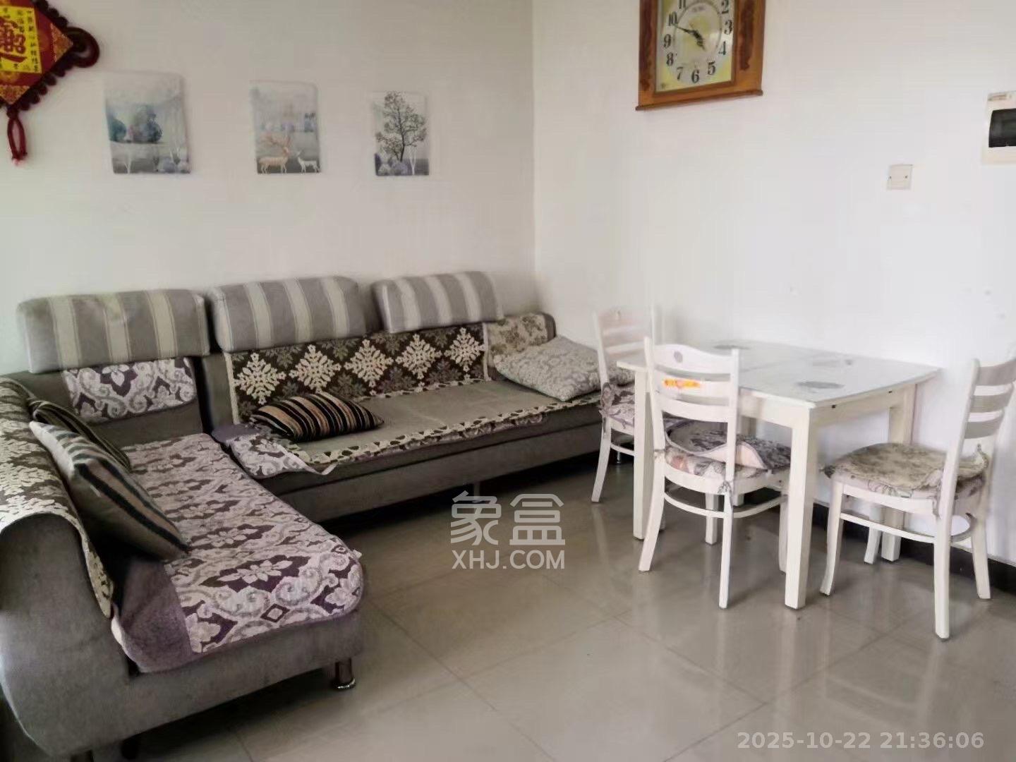 红星国际星城  2室1厅1卫    1500.0元/月室内图