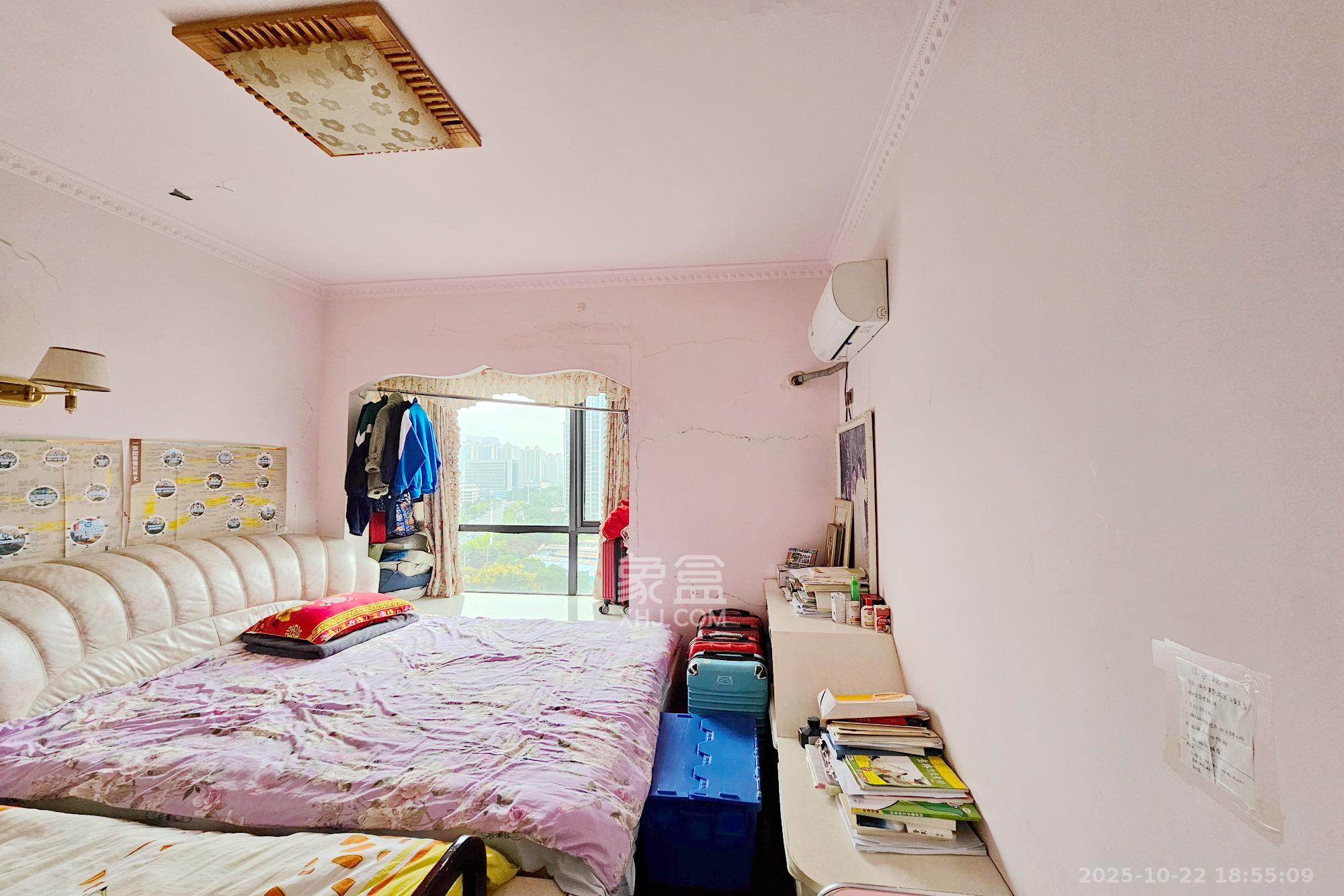 茂华国际湘 3室2厅2卫 105.0万 茂华国际湘 3室2厅2卫 105.0万卧室