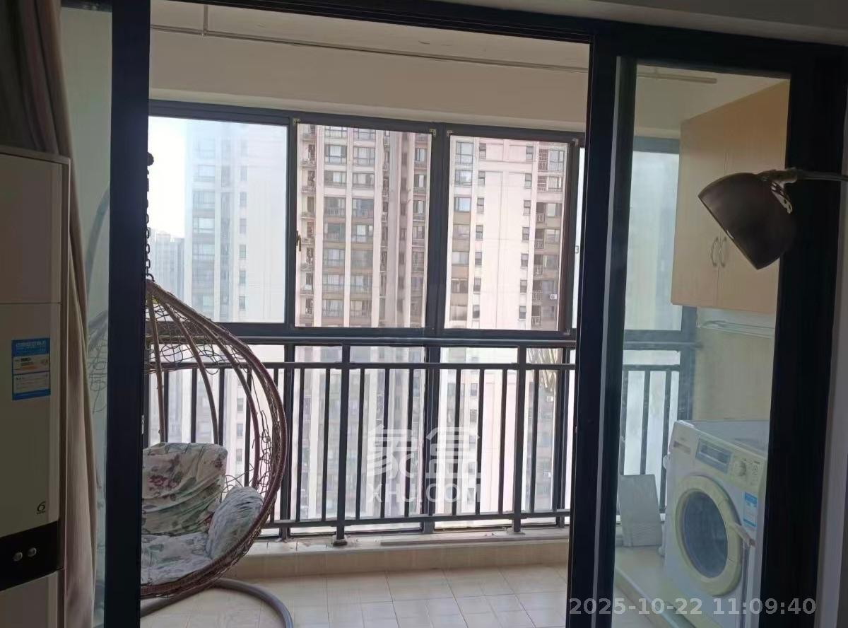 钰龙天下一期  2室2厅1卫    2200.0元/月室内图