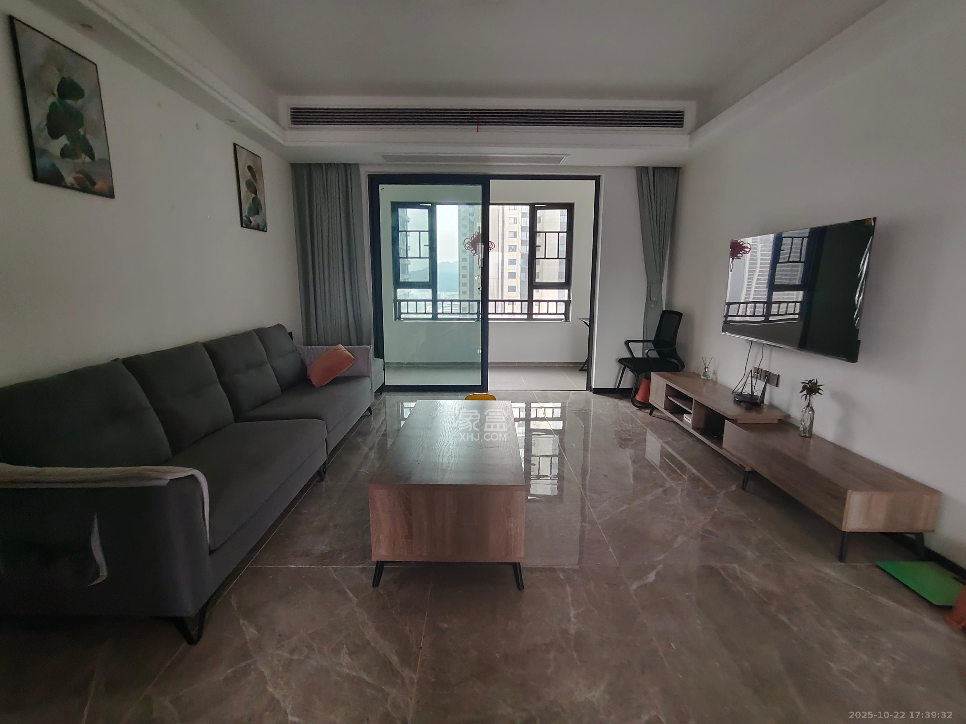 欣利梅溪左岸  4室2厅1卫    3380.0元/月室内图