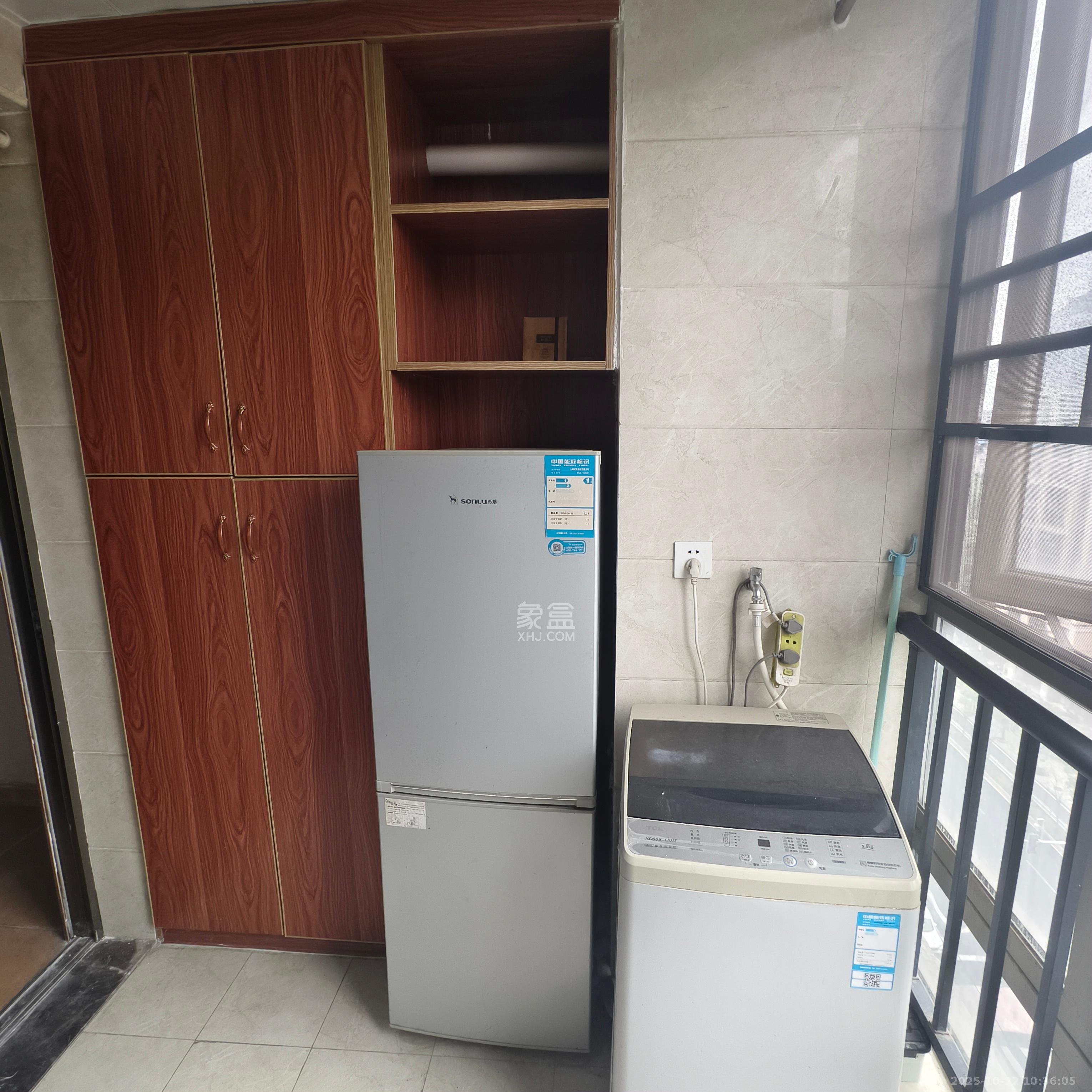 怡海星城  1室1厅1卫    800.0元/月 怡海星城  1室1厅1卫    800.0元/月室内图