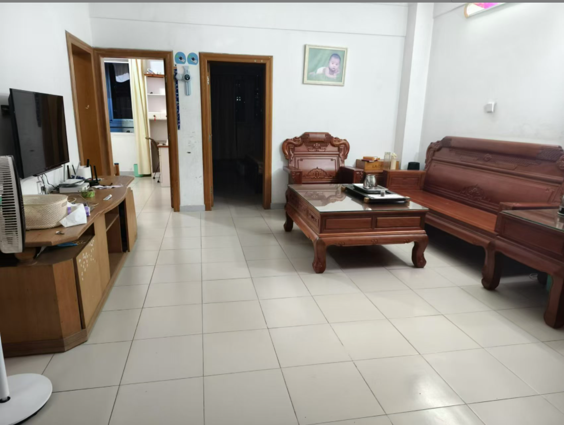 警苑小区  3室2厅2卫    2300.0元/月室内图