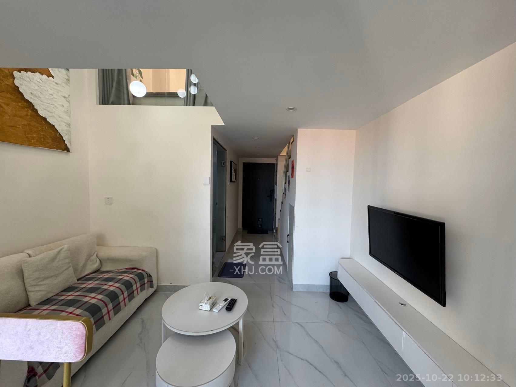 九玺铭城(九玺华府)  2室1厅1卫    2200.0元/月 九玺铭城(九玺华府)  2室1厅1卫    2200.0元/月室内图