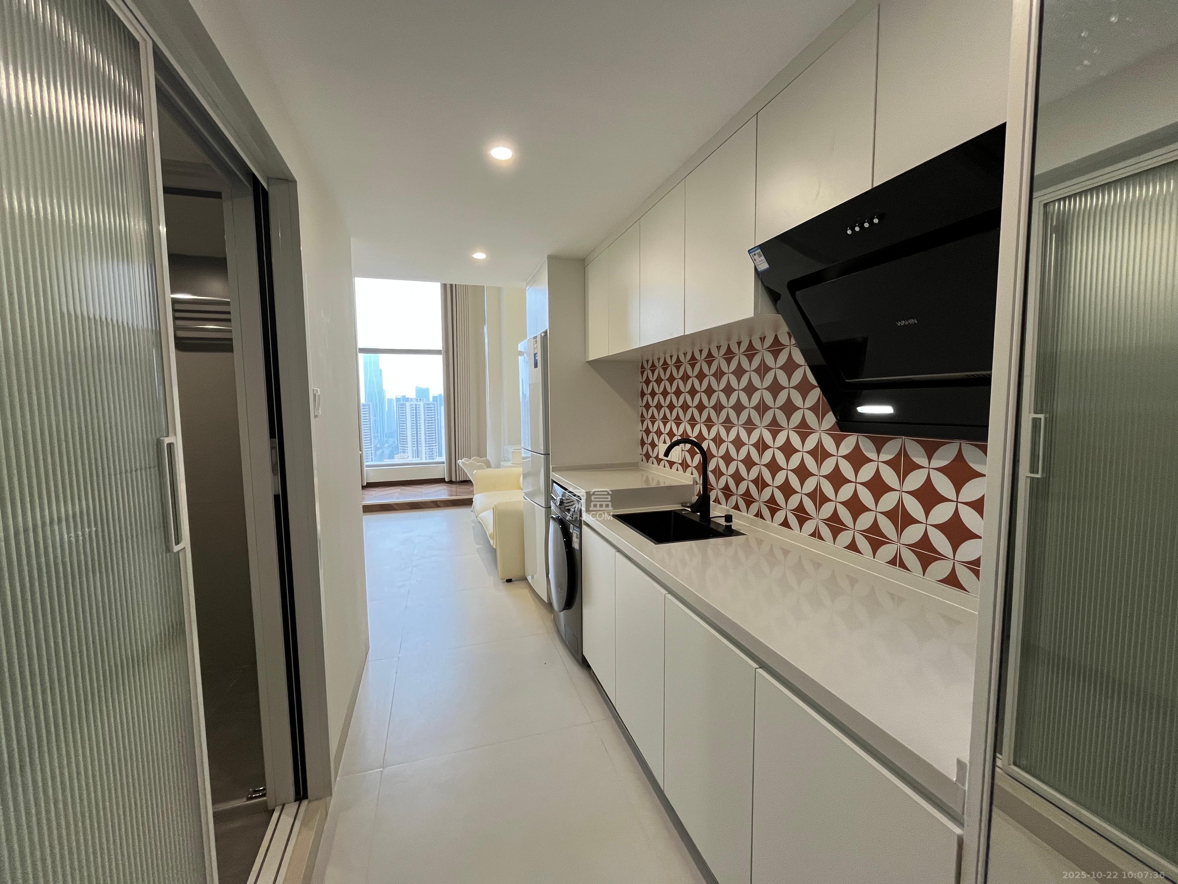 保利天禧EF区 1室2厅1卫 2500.0元/月 保利天禧EF区 1室2厅1卫 2500.0元/月室内图