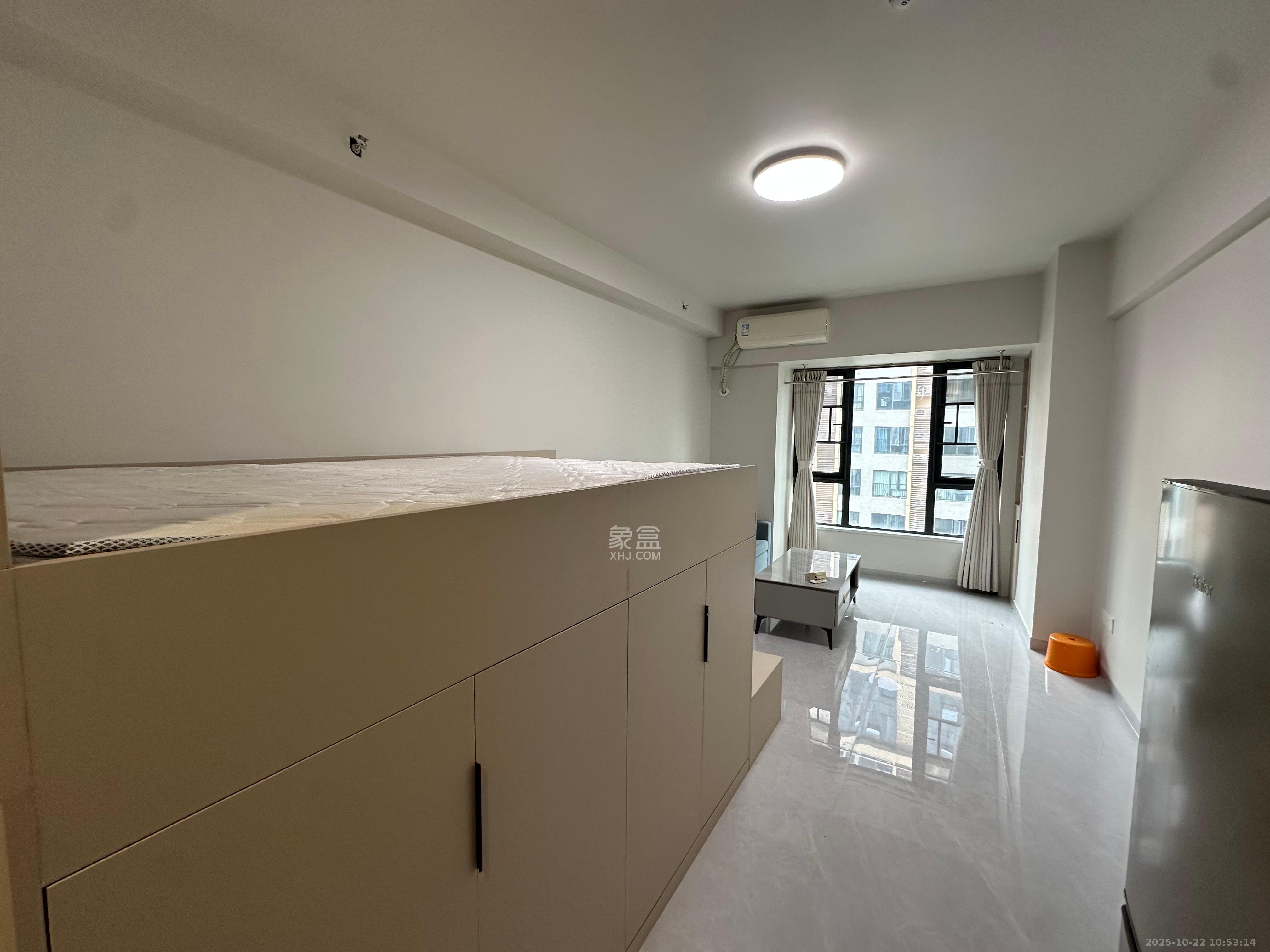 碧桂园印象  1室1厅1卫    1100.0元/月室内图