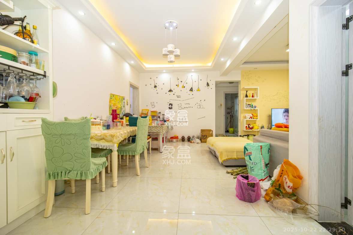 楚天世纪城西苑 3室2厅2卫 76.0万 楚天世纪城西苑 3室2厅2卫 76.0万其他