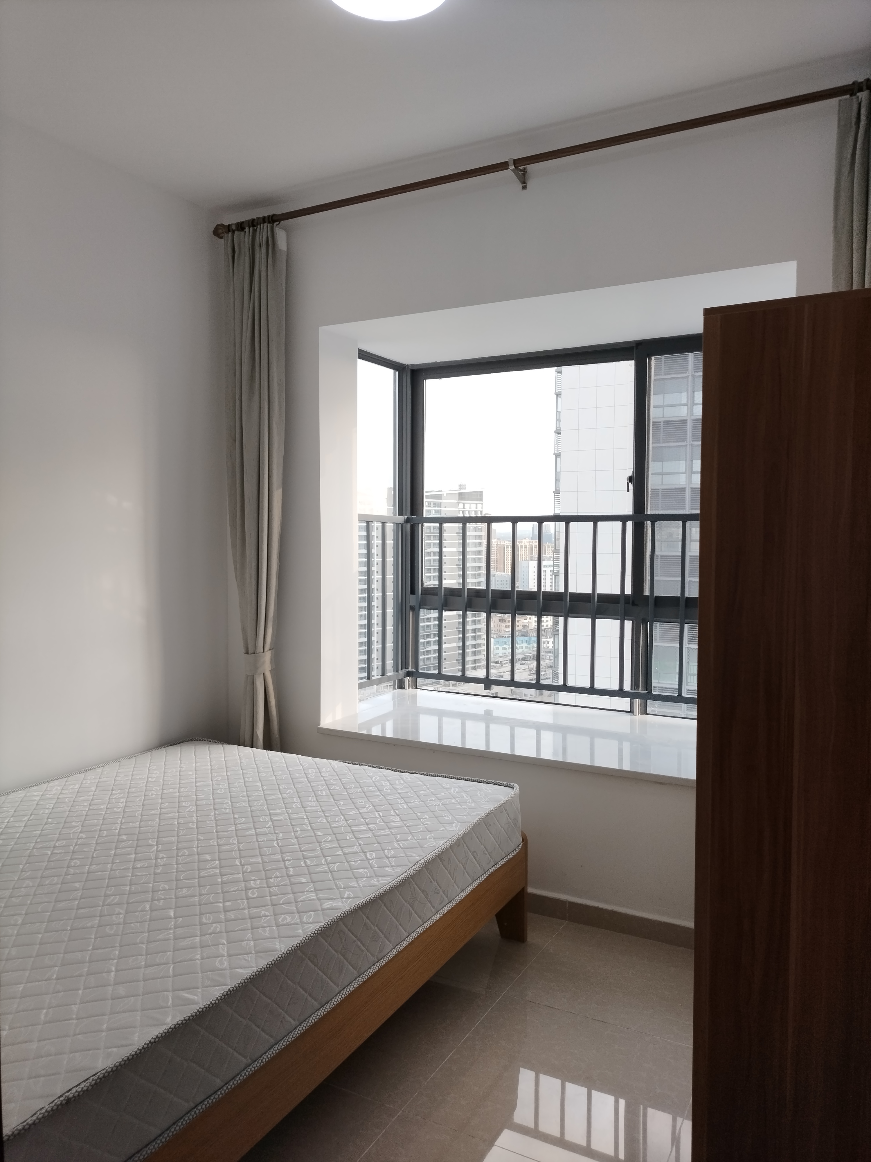 坡巷雅苑  4室2厅2卫    3800.0元/月 坡巷雅苑  4室2厅2卫    3800.0元/月室内图