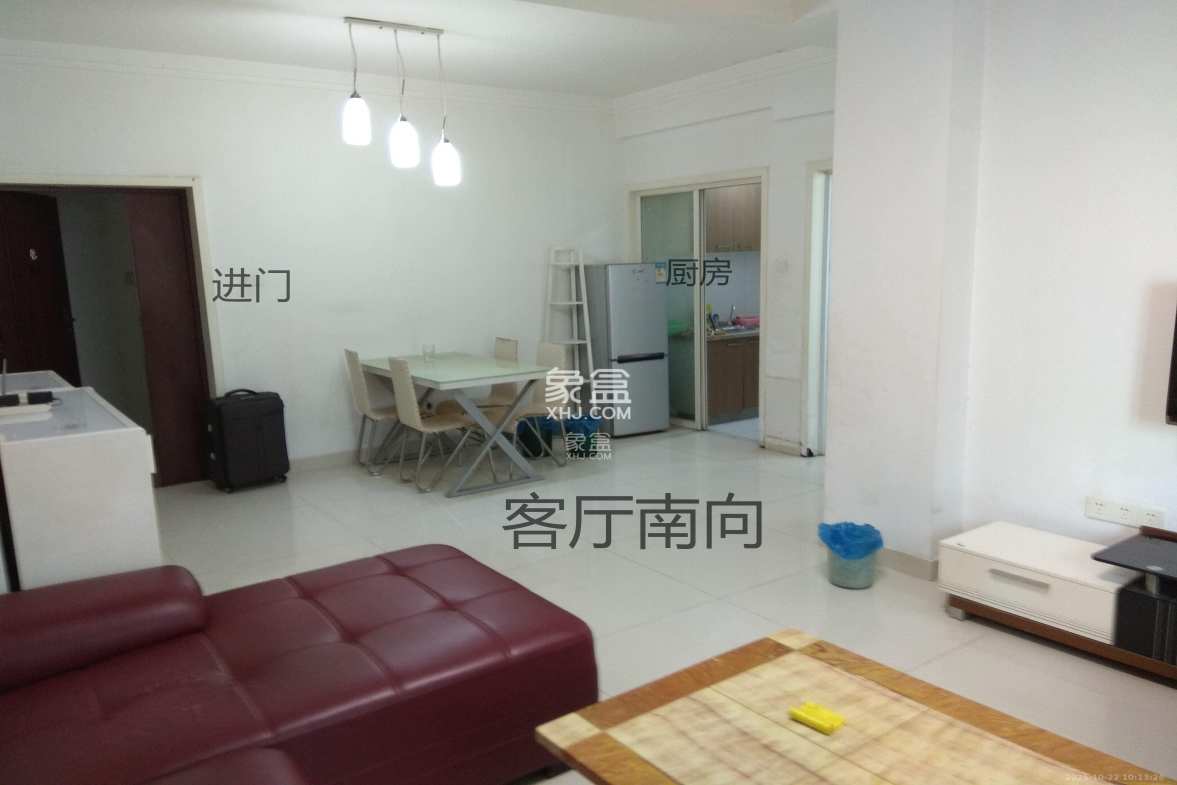 融圣国际 2室2厅1卫 2600.0元/月 融圣国际 2室2厅1卫 2600.0元/月室内图