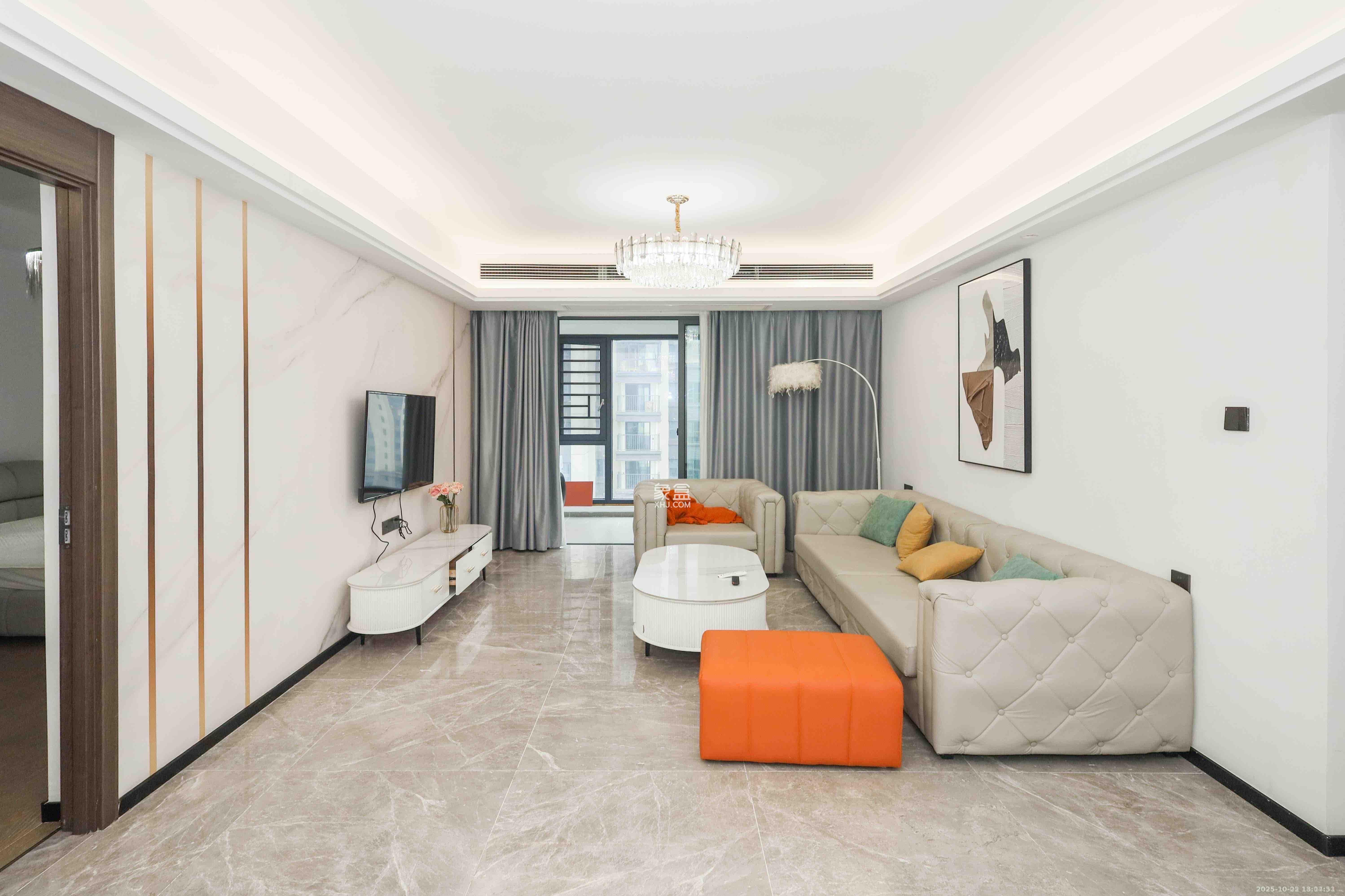 欣利梅溪左岸  3室2厅2卫    3100.0元/月 欣利梅溪左岸  3室2厅2卫    3100.0元/月