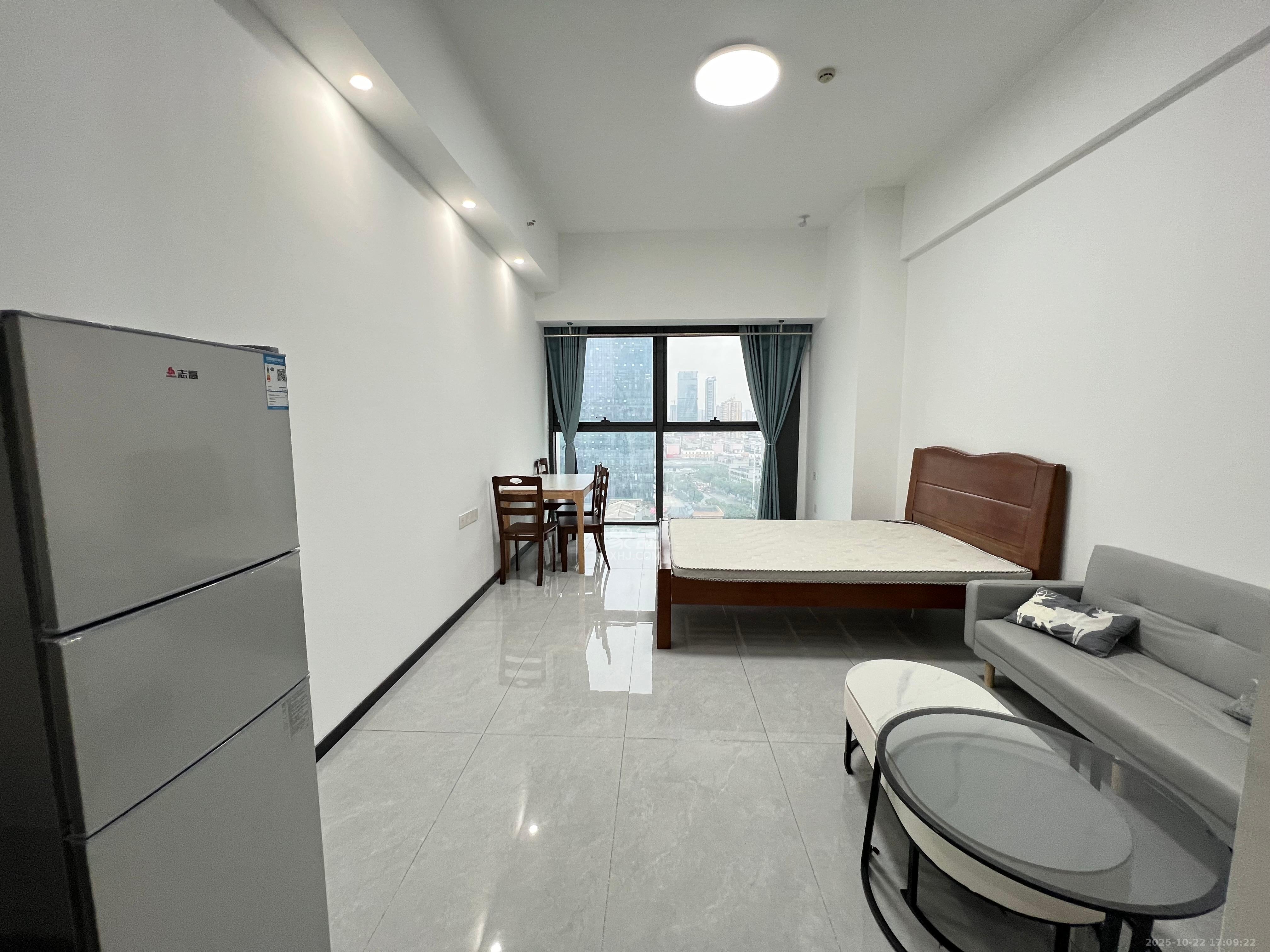 恒大珺悦府 1室1厅1卫 1500.0元/月 恒大珺悦府 1室1厅1卫 1500.0元/月室内图