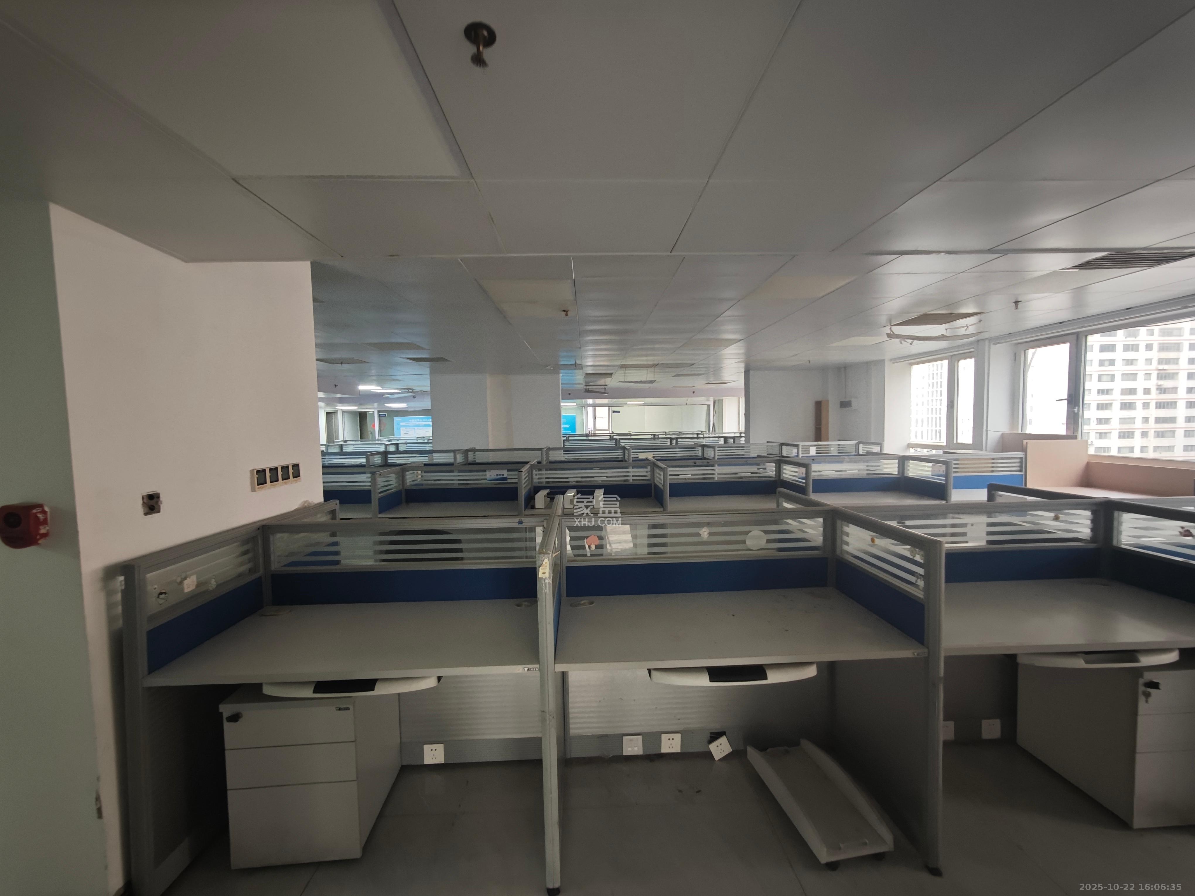 新时空  1室1厅1卫    2500.0元/月 新时空  1室1厅1卫    2500.0元/月室内图