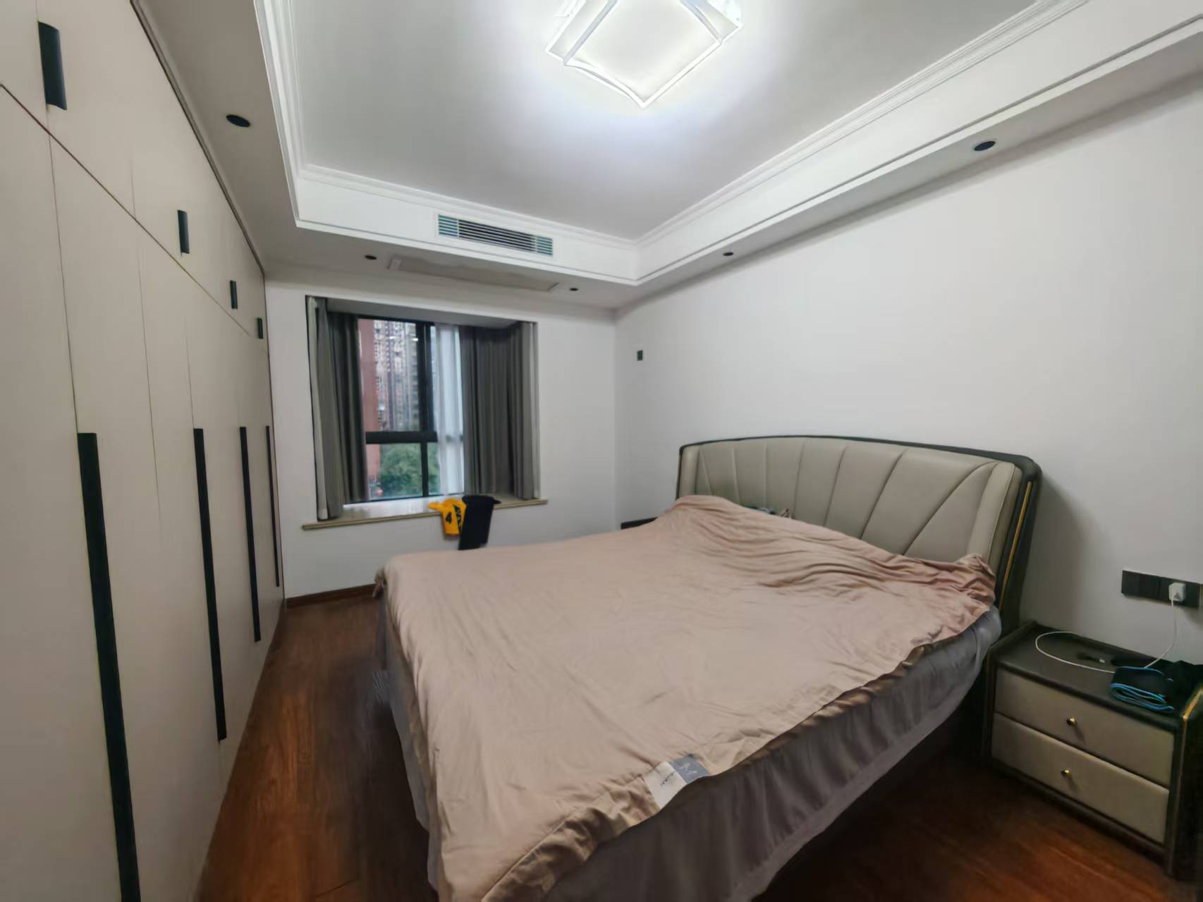 滨江花园  3室2厅2卫    65.0万室内图