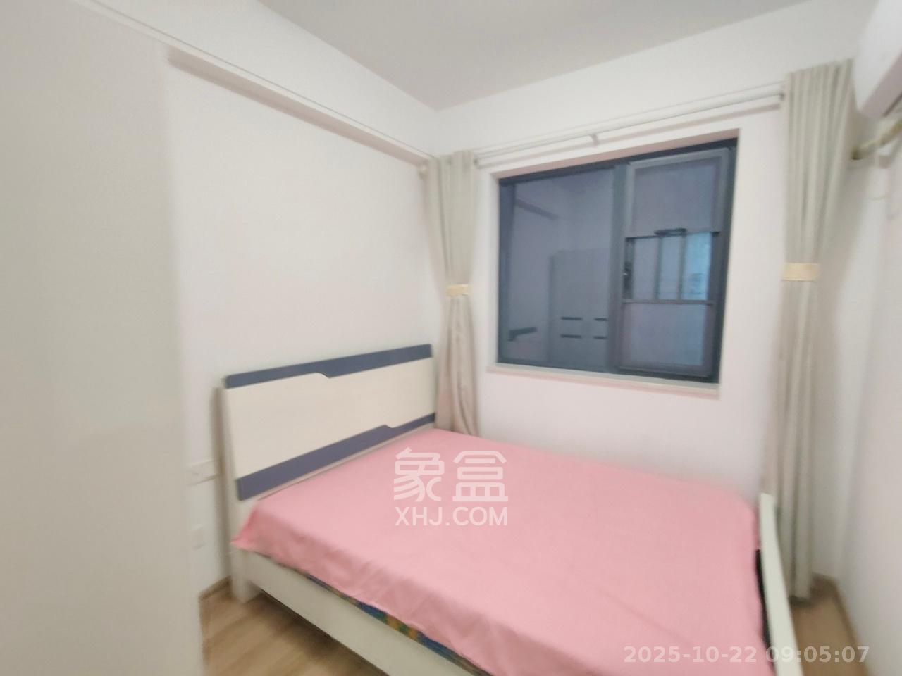 南山梅溪一方  3室1厅1卫    3500.0元/月室内图